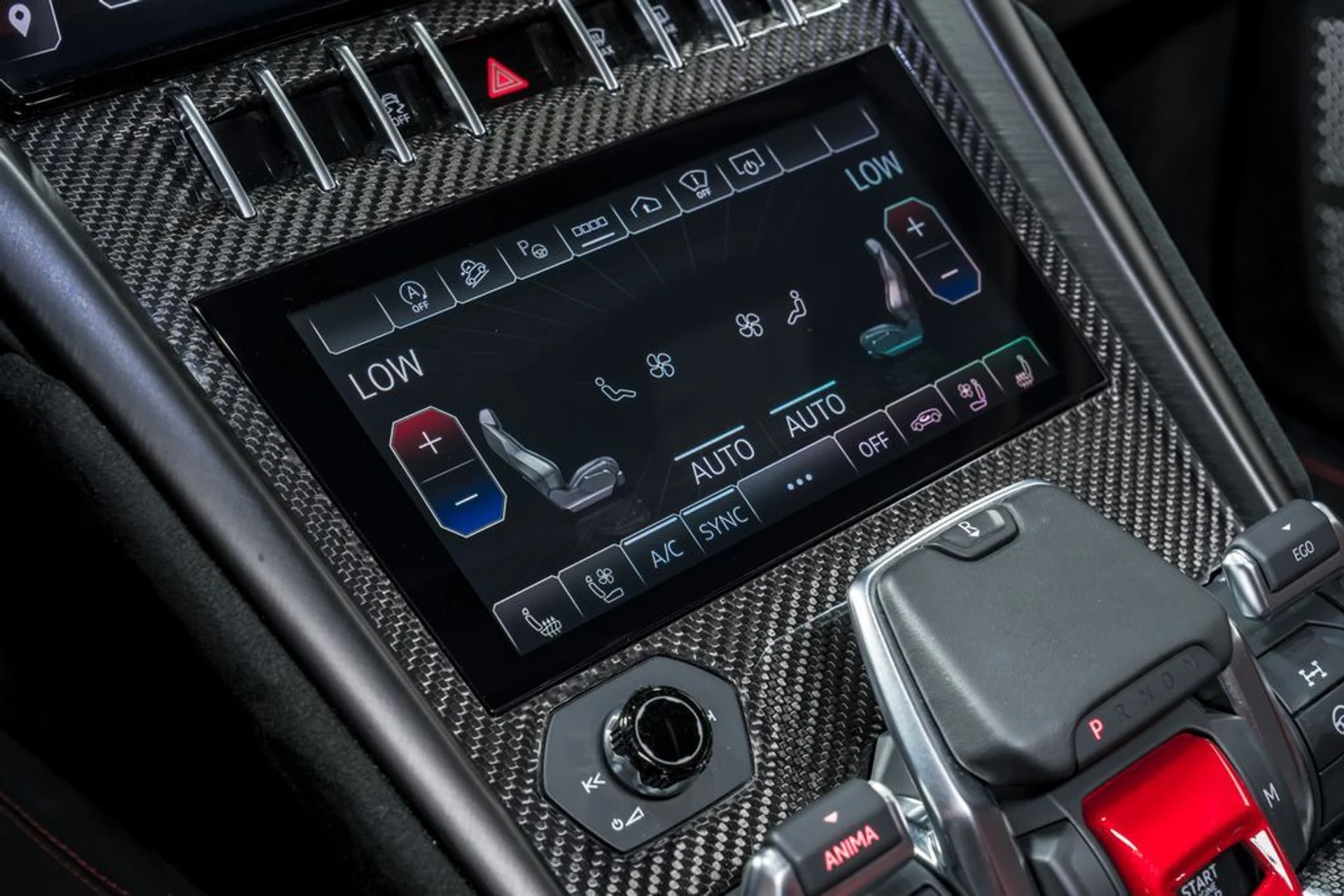 mph028_1258535228_14a0074ceb14f5761abb9893dbff9000x_c4f8f24927