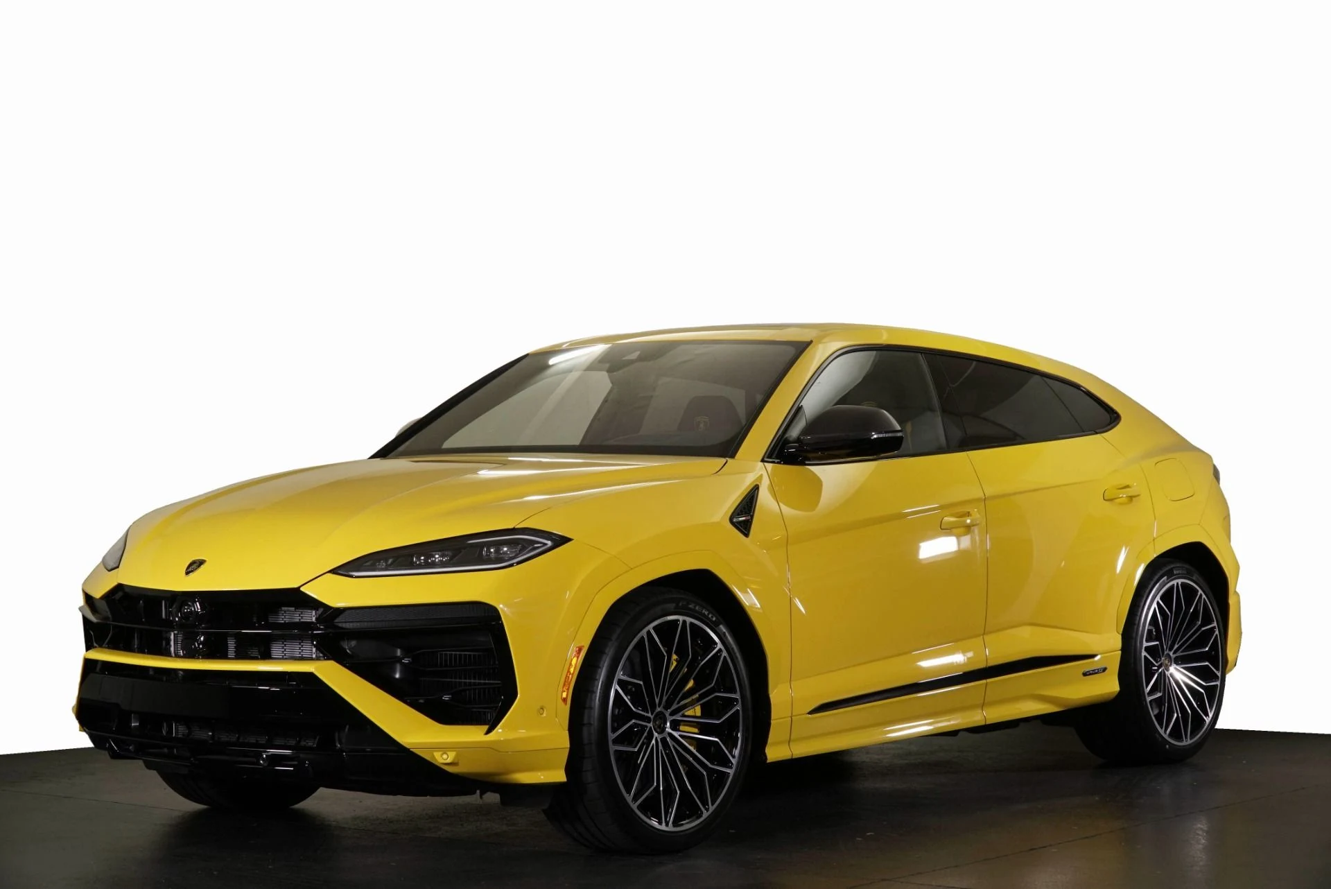 mph028_126108946_New_2026_Lamborghini_Urus_SE_1776446130_69f0b34f5b