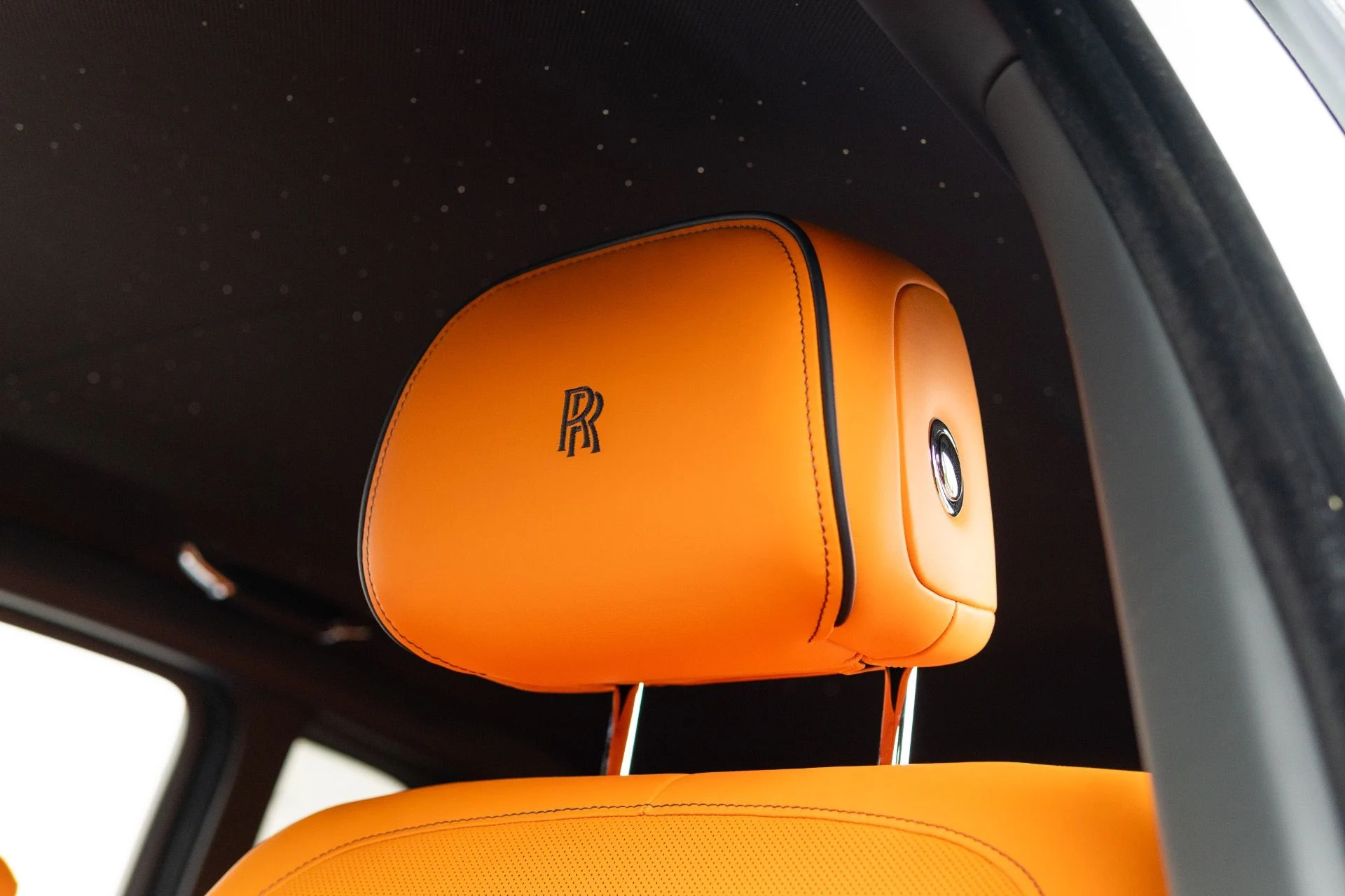 mph028_1269541044_Used_2023_Rolls_Royce_Cullinan_1766776317_3332f5a0ec