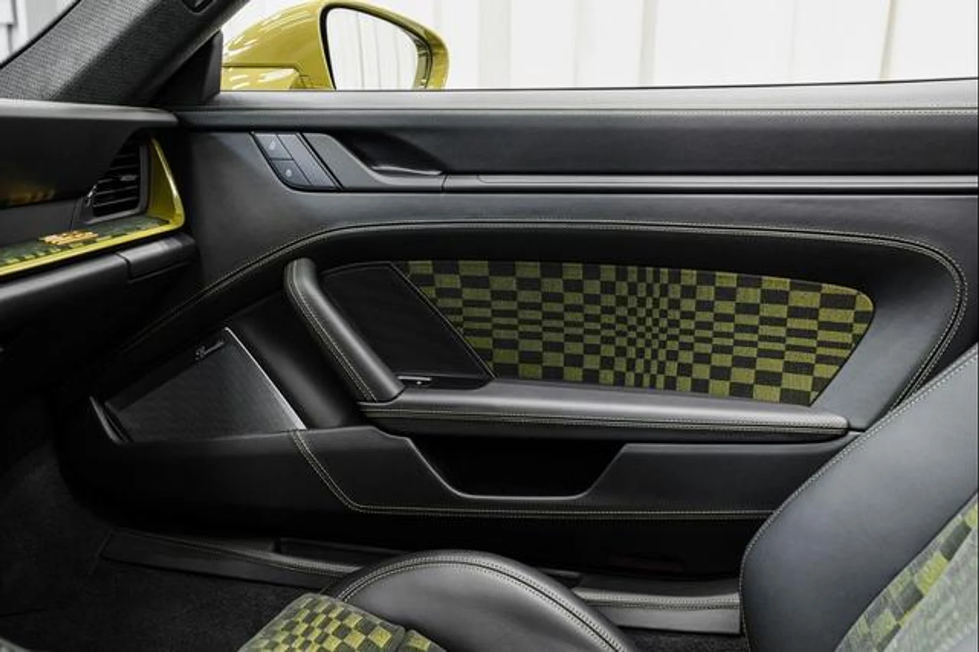 mph028_1286366044_4_Si7_Nw1_DT_2p_Z_Zj_LH_a_Xr0h_TM_431efd508f