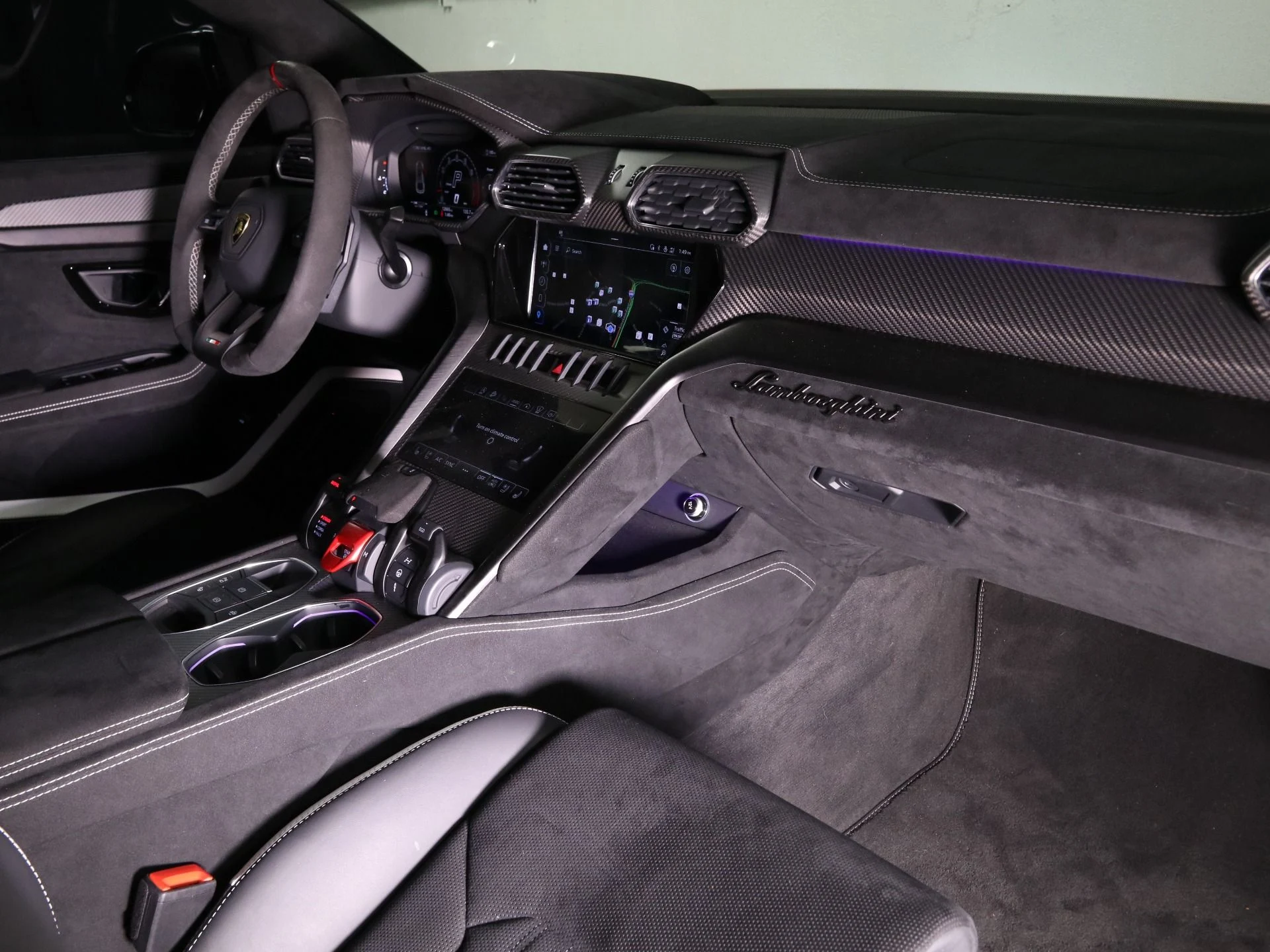 mph028_130011161_Used_2023_Lamborghini_Urus_Performante_1732871957_acdfc7d8d0