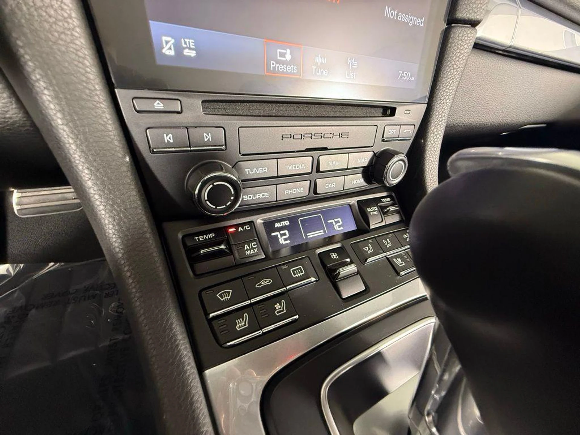 mph028_1300396699_Gp_U7_VL_7_Kdg2y_P_Ly_A_Rp_N_Yn_w9_YA_6189c30be1