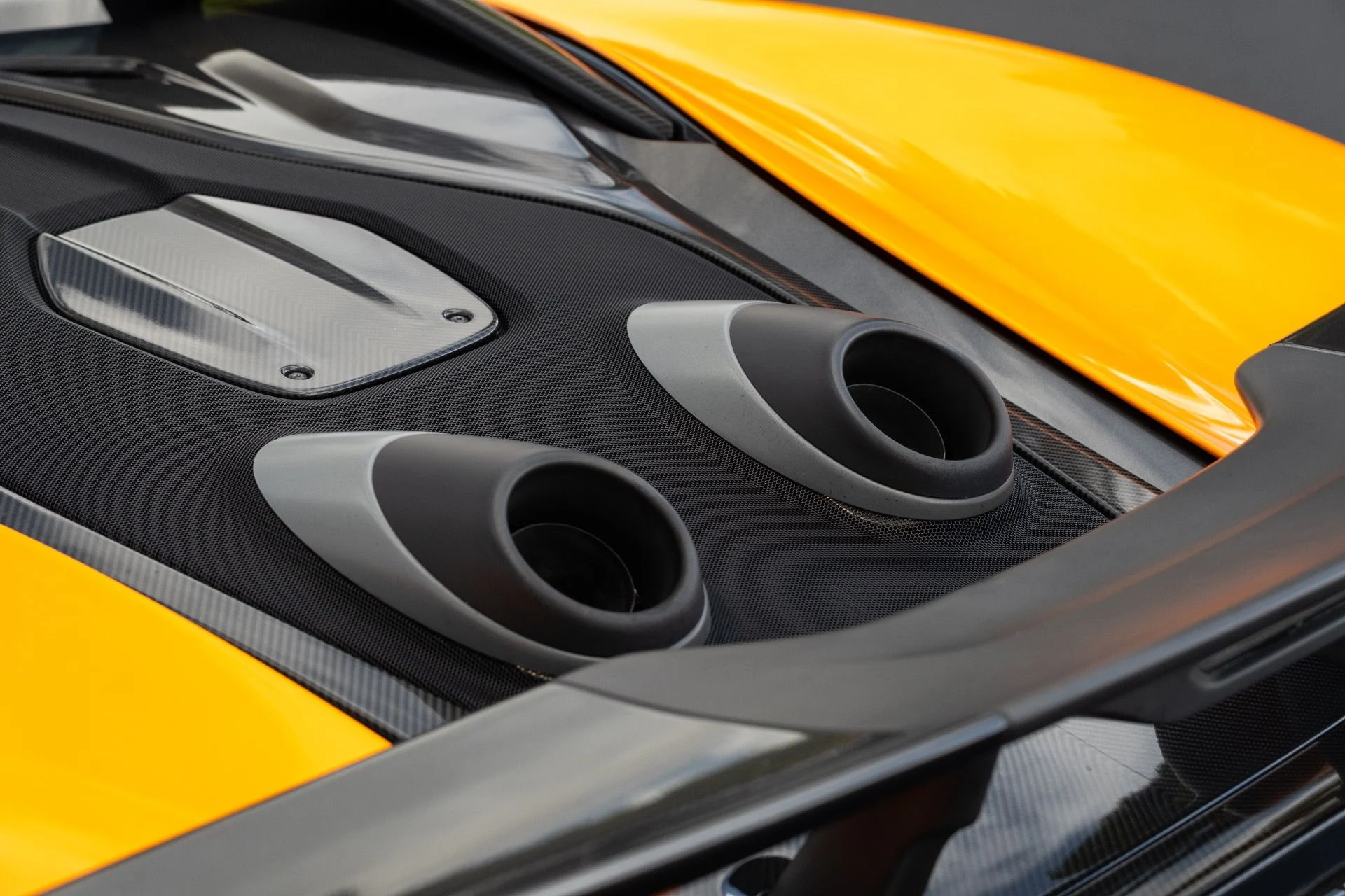 mph028_1311827115_Used_2019_Mc_Laren_600_LT_1772565538_6a26f66b15