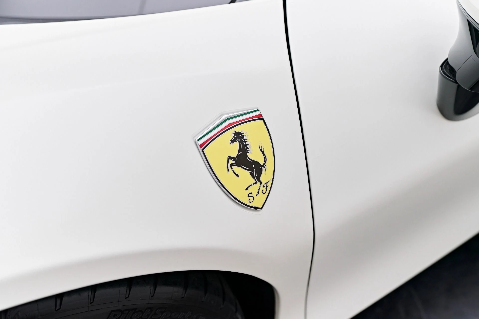 mph028_1316195439_Used_2023_Ferrari_SF_90_Stradale_Base_1757439891_859c791e06