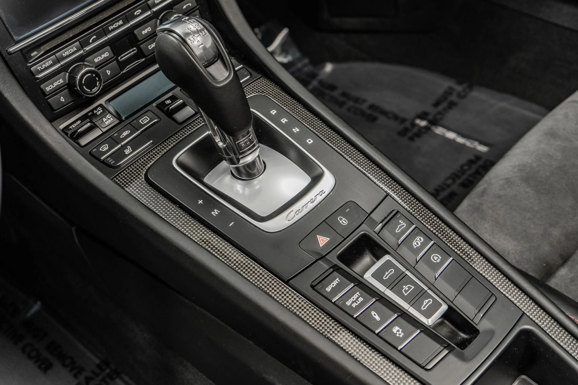 mph028_1333944646_Used_2016_Porsche_911_Carrera_GTS_Cabriolet_18_Way_Seats_GTS_Interior_in_Leather_and_Alcantara_1758127640_9eb5f5124a