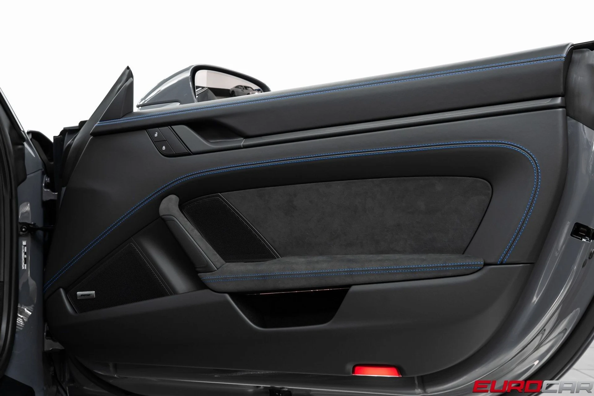 mph028_1335569248_image_29_cea4f3dc59