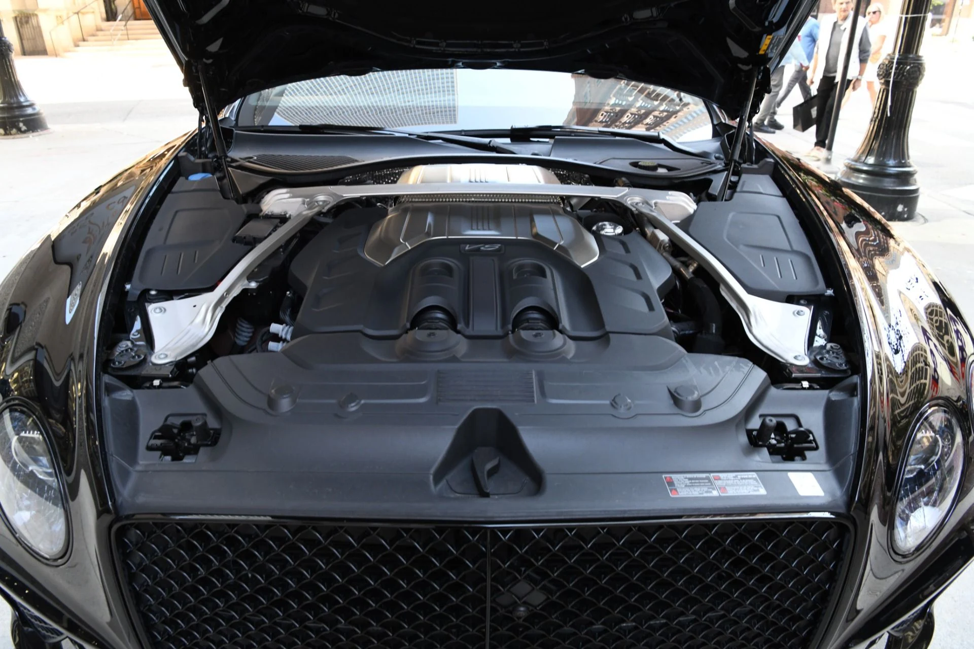 mph028_1340527296_Used_2022_Bentley_Continental_GT_GT_V8_1758135728_7164578c34