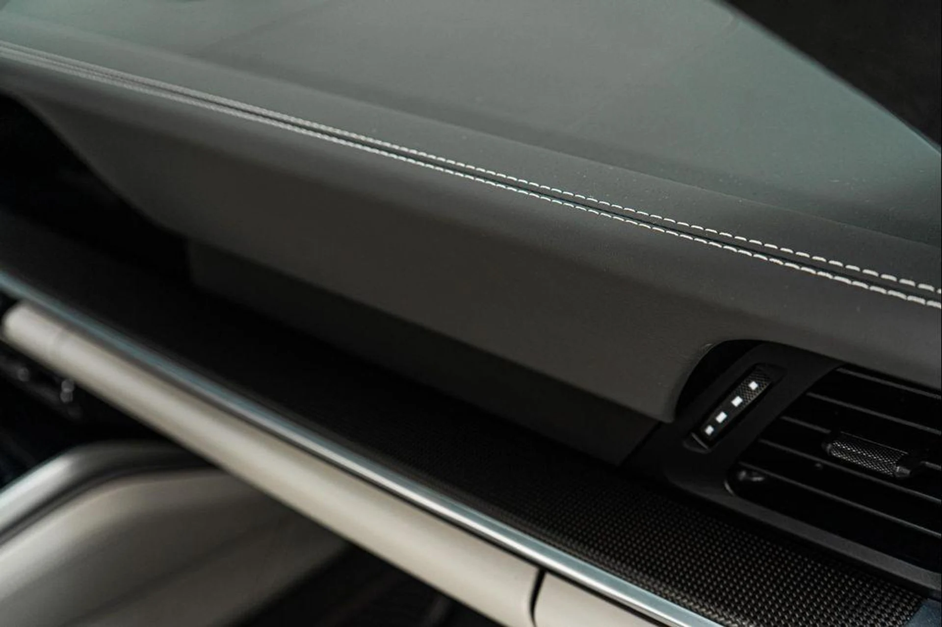 mph028_1352290672_Sbt8g_C_Uagr_OU_6c_X_An_U1j_Rfve_Qa_Y_7360f2db95