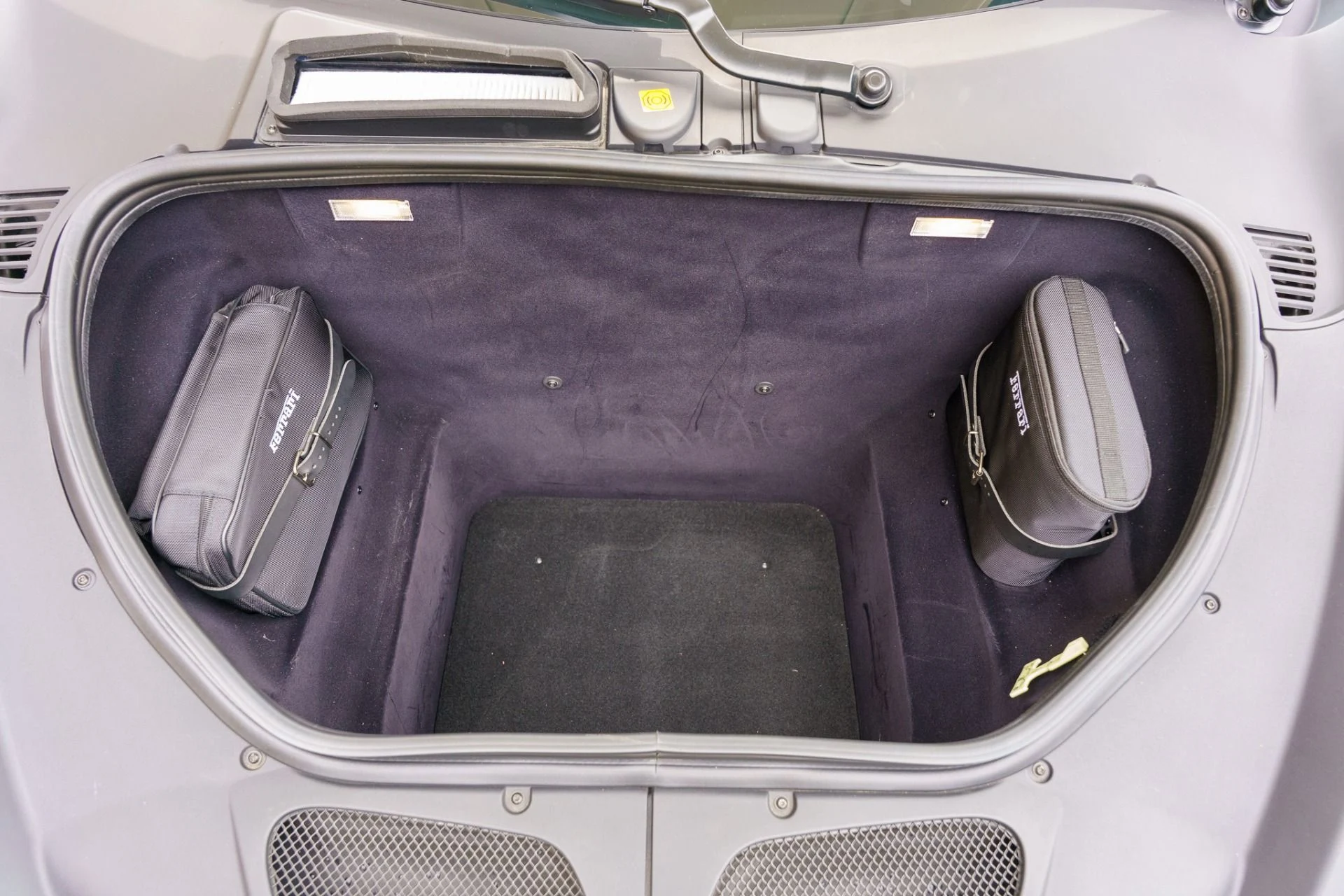 mph028_1353931291_Used_2015_Ferrari_458_Speciale_1754332080_4449b8b2dc