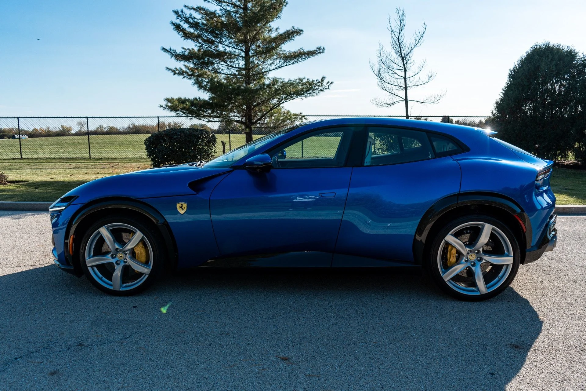 mph028_1358773334_Used_2026_Ferrari_Purosangue_1792618272_1fc956f325