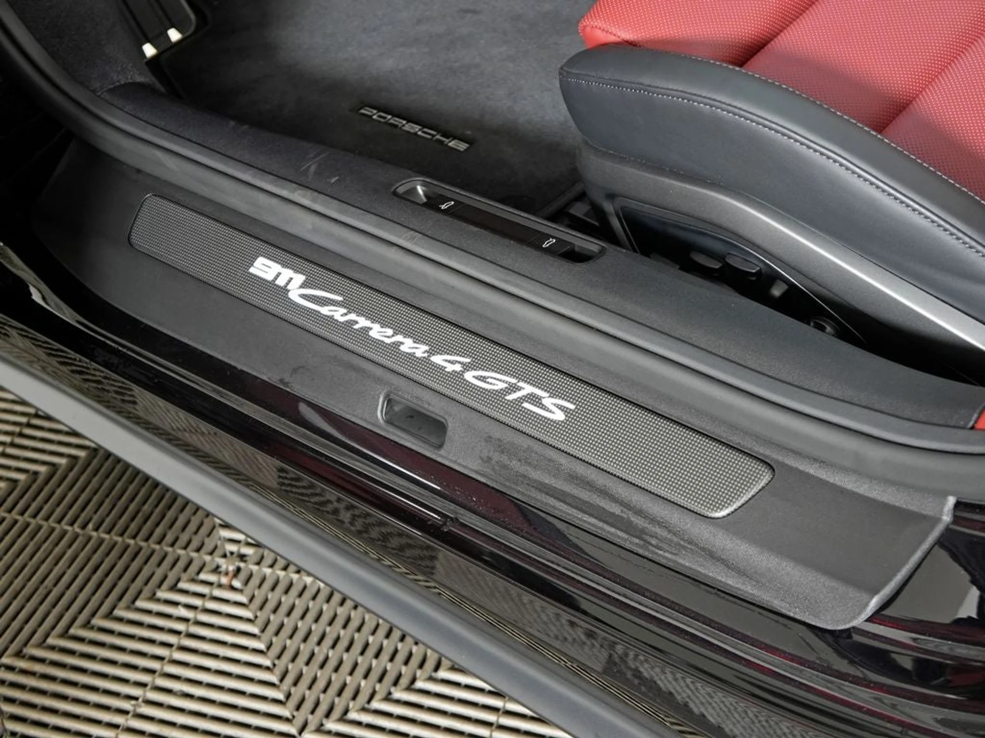 mph028_1371247750_29_6895e2eb90