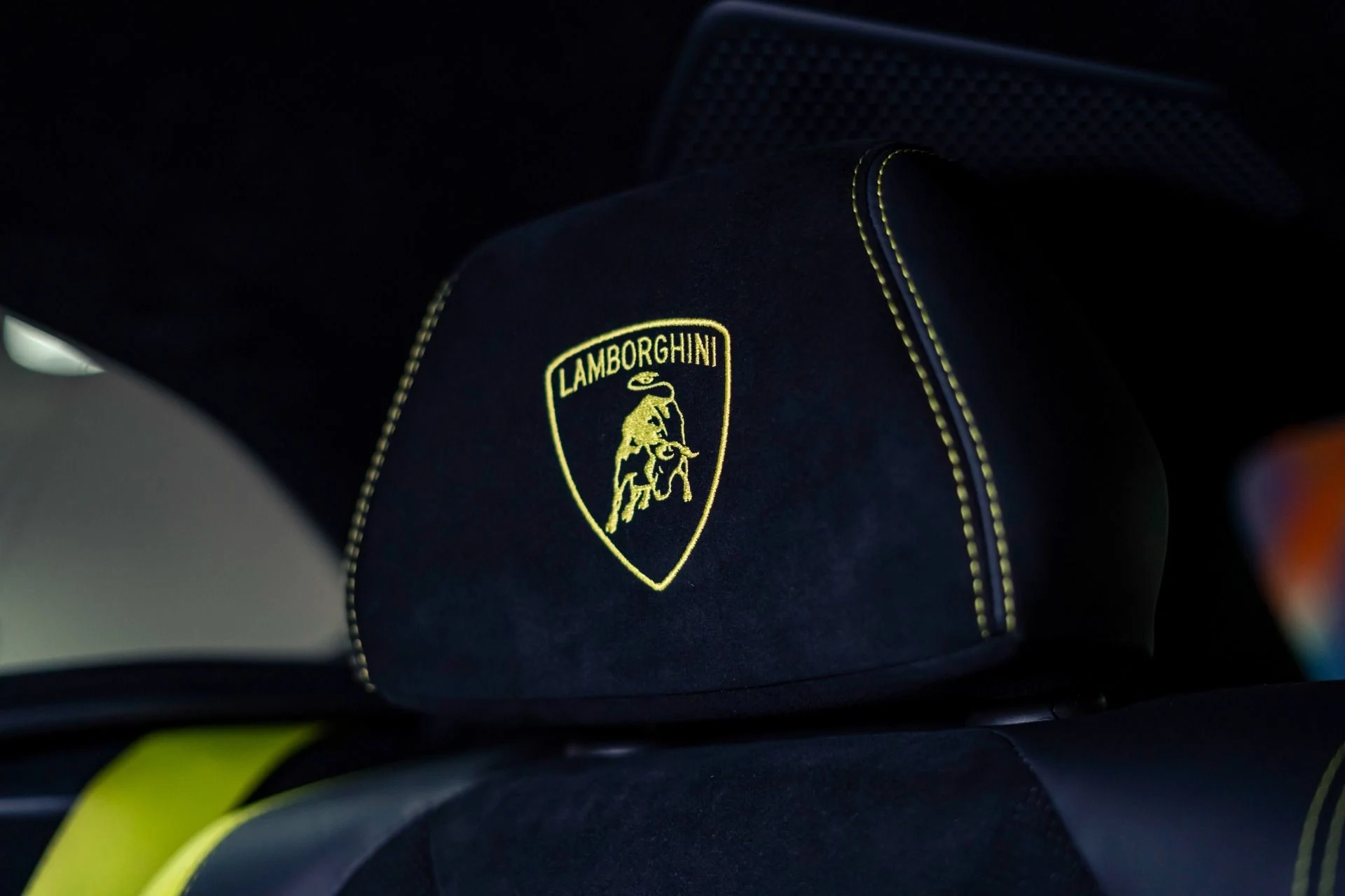 mph028_1374691664_Used_2023_Lamborghini_Urus_Performante_1780414144_b1d60cbc60