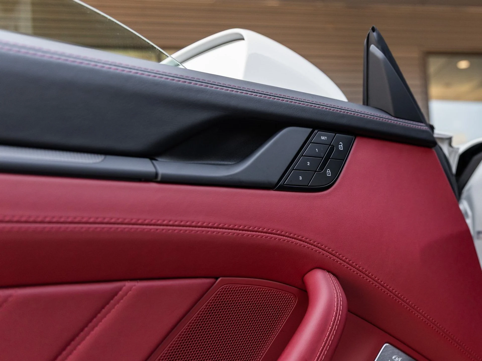 mph028_1376876764_29_832572bbc2