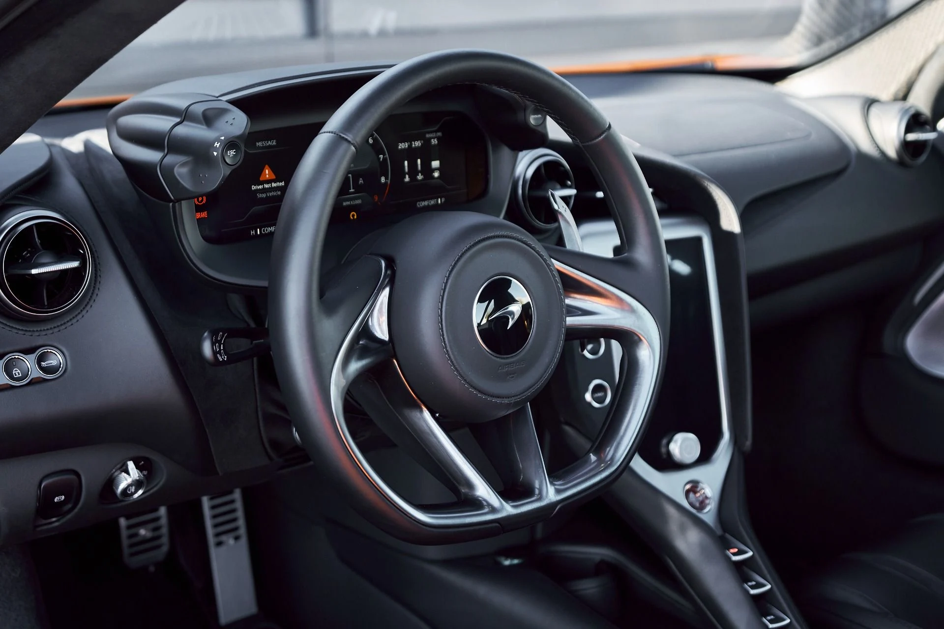 mph028_1384001983_Used_2024_Mc_Laren_750_S_1765410672_9b225da78c