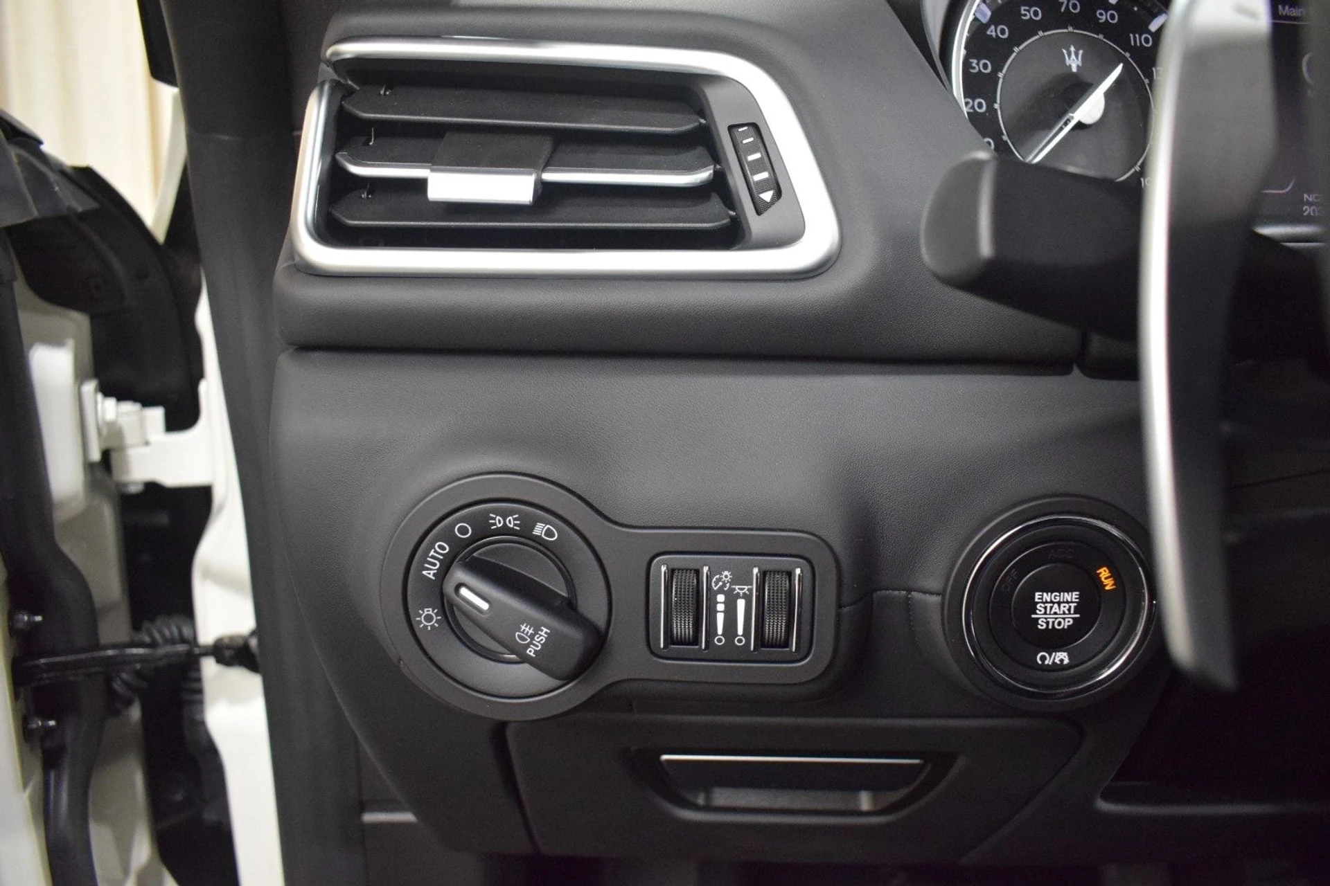 mph028_1391768699_b5080c565f49b4465d2253669d7d52c5x_b3198215e7