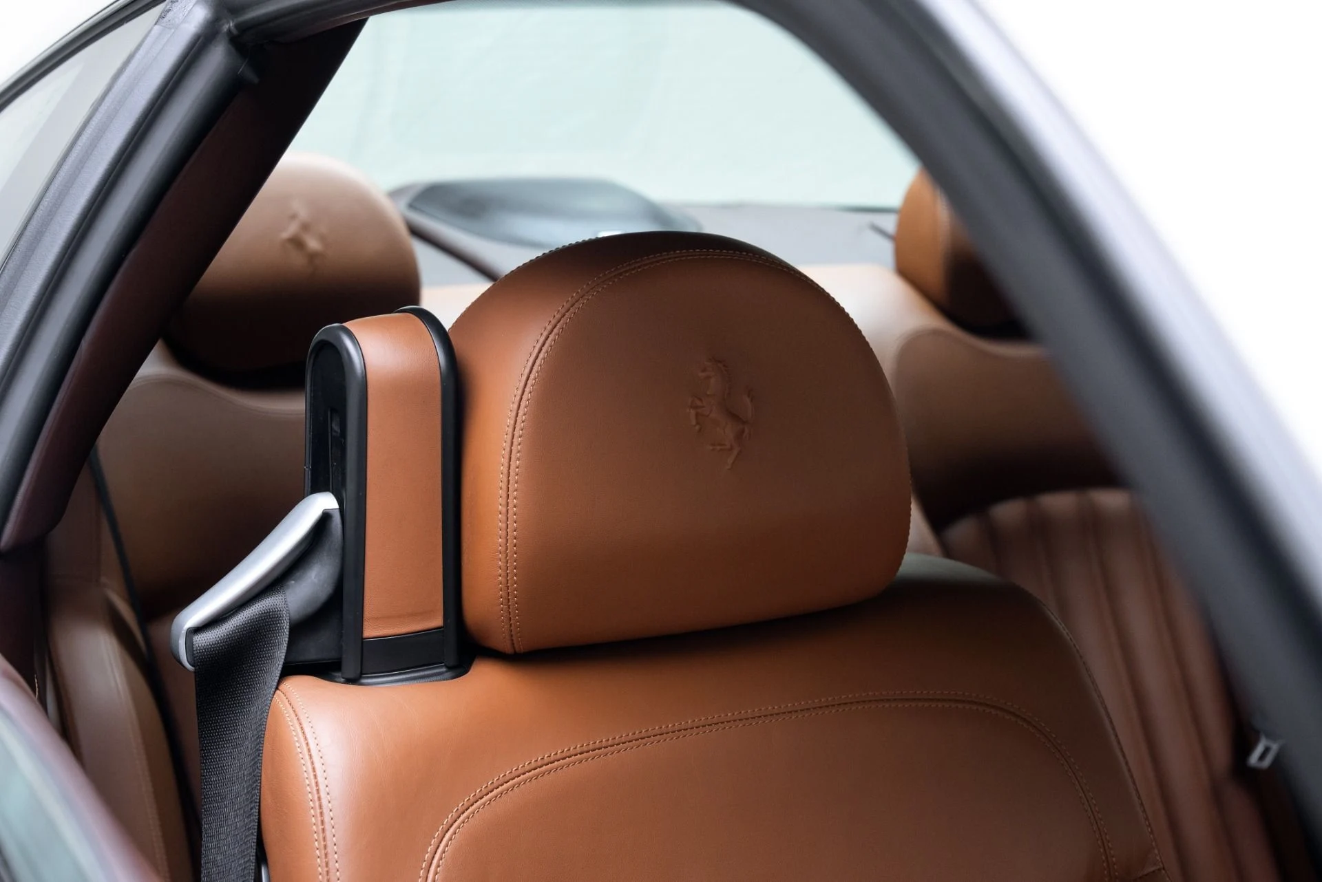 mph028_139882441_Used_2005_Ferrari_612_Scaglietti_1774650455_708beeabaf