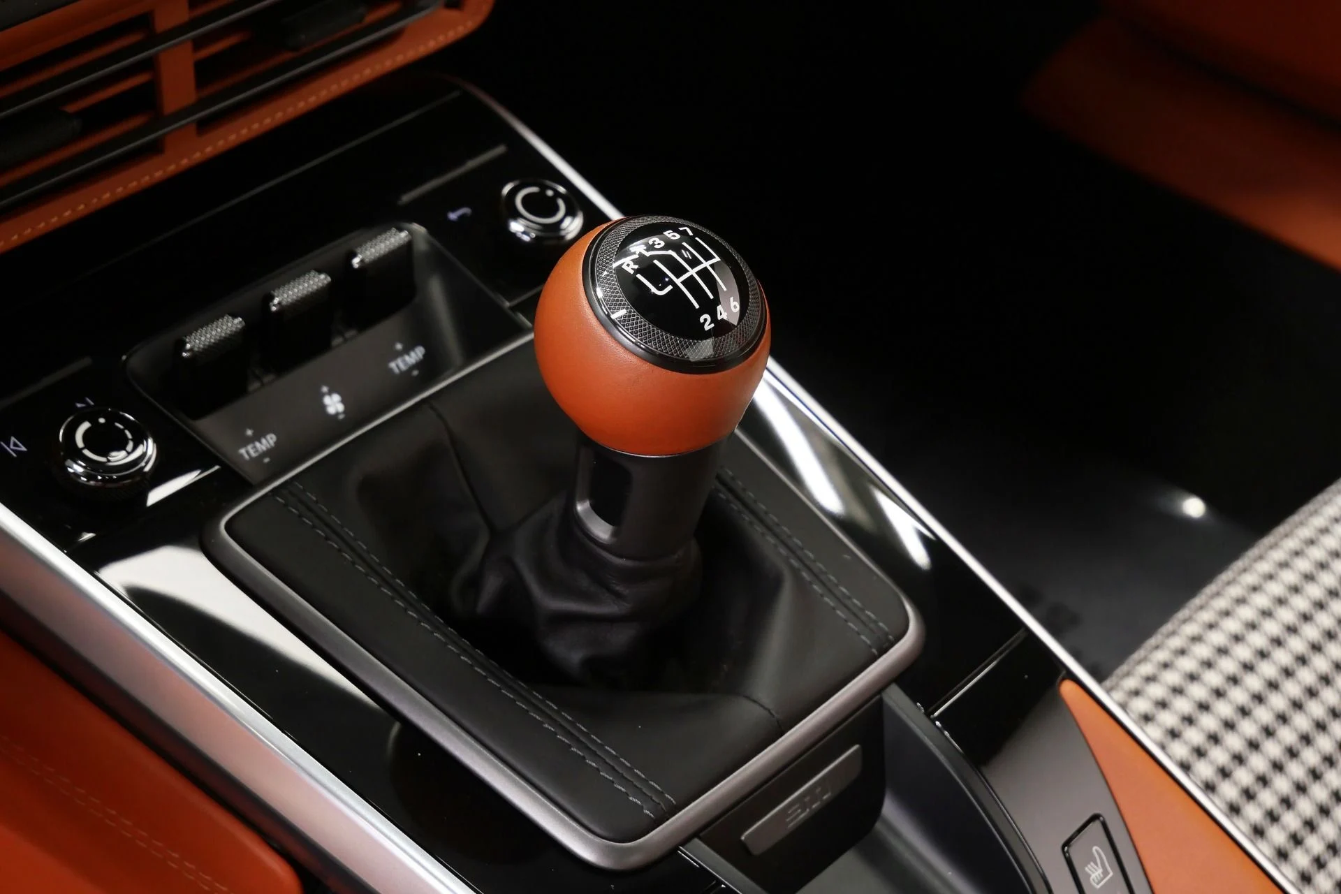 mph028_1404230640_Used_2023_Porsche_911_Sport_Classic_Paint_to_Sample_379_of_only_1250_Built_Beautiful_1776794074_5bb8993fec