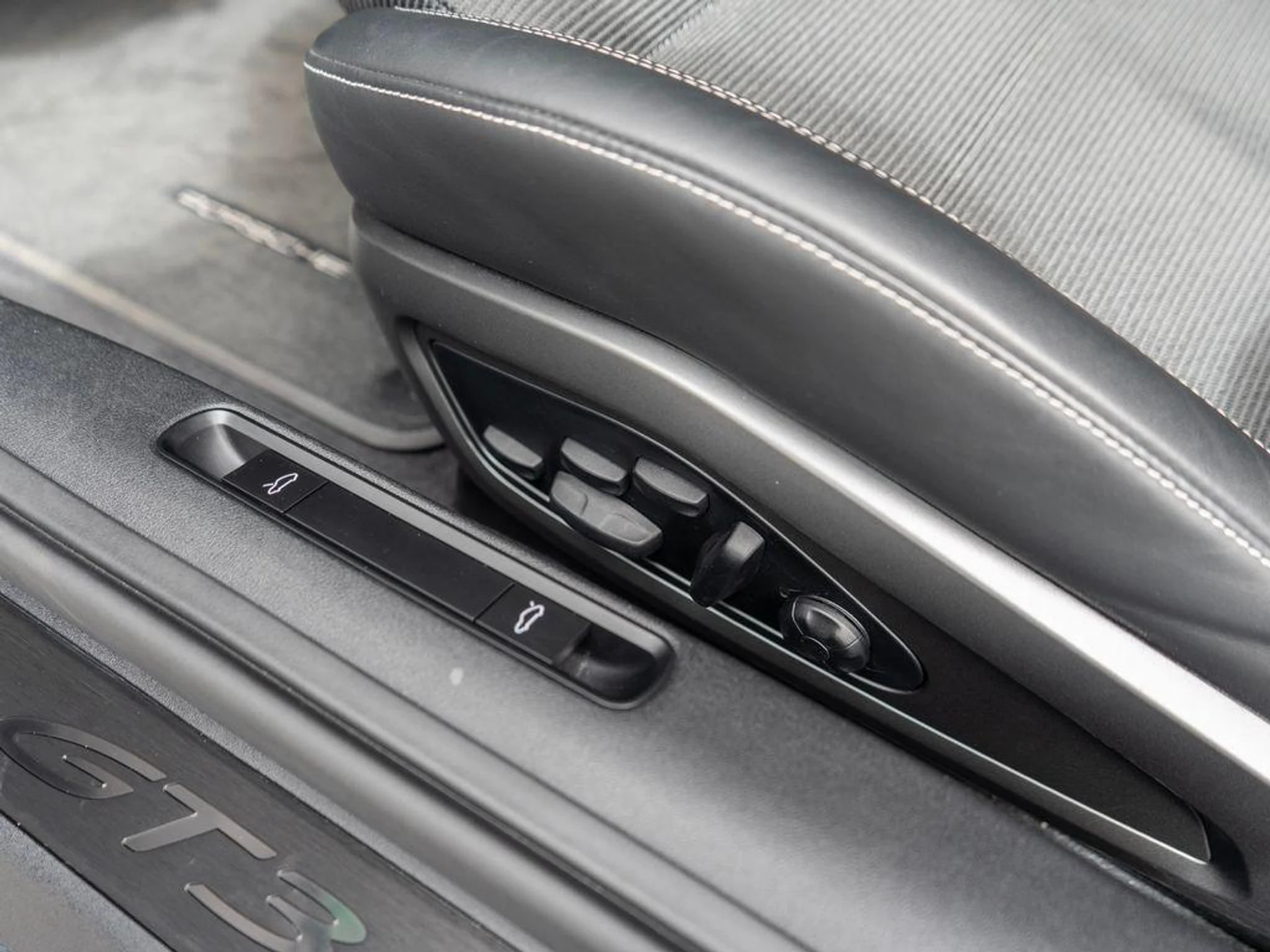 mph028_1408741166_xtm3fo_Yym_FS_Ld_HG_Qh_M_Uqy_Bbr_Hs0_6e57ea6375