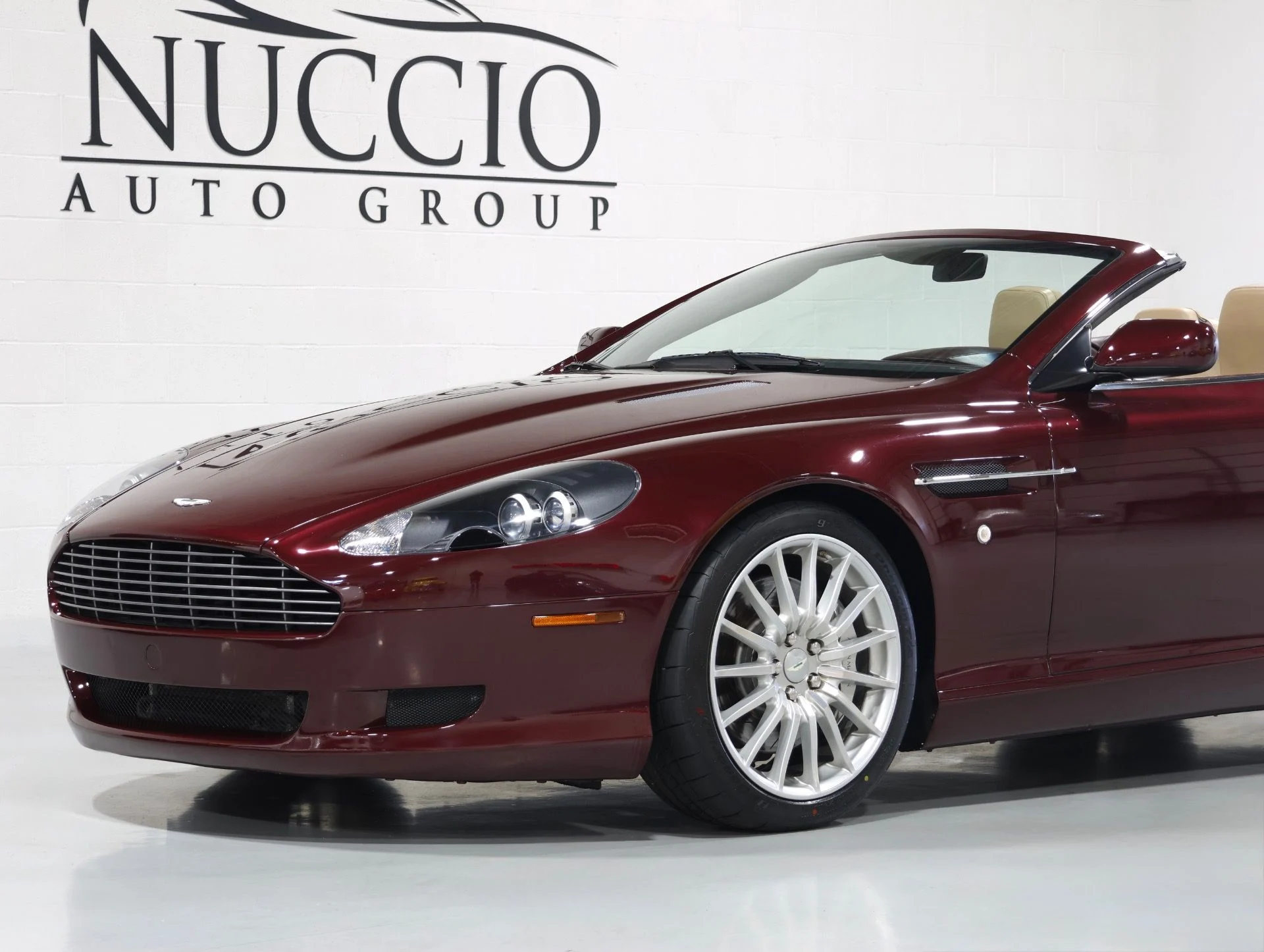 mph028_1411667665_Used_2006_Aston_Martin_DB_9_Volante_Tons_Of_Recent_Service_Gorgeous_Spec_Brand_New_Tires_1778552272_16a49cdcb8