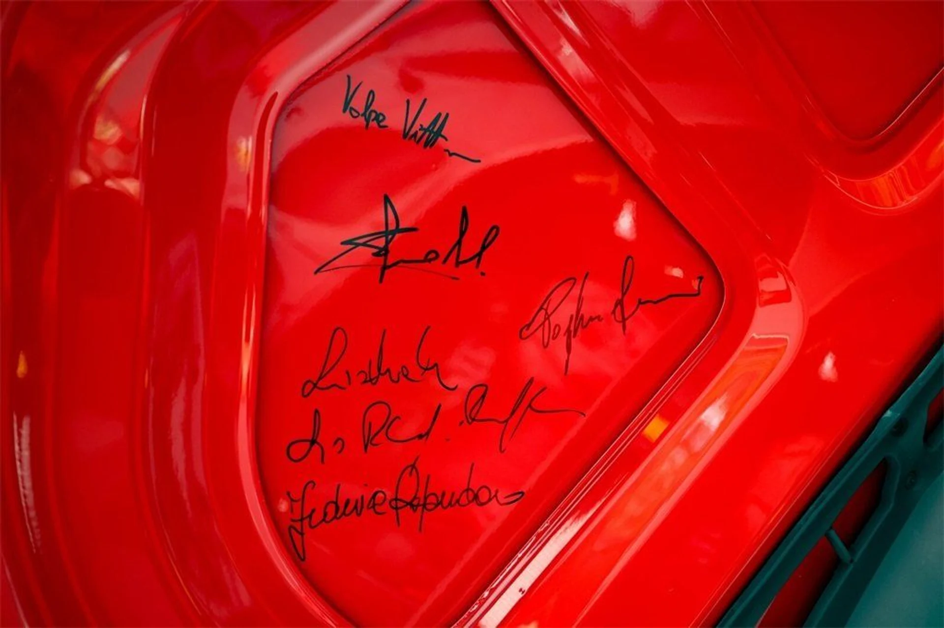 mph028_1413572739_09375e9652b665b1bfb06e41a73e286b_759e9929c1