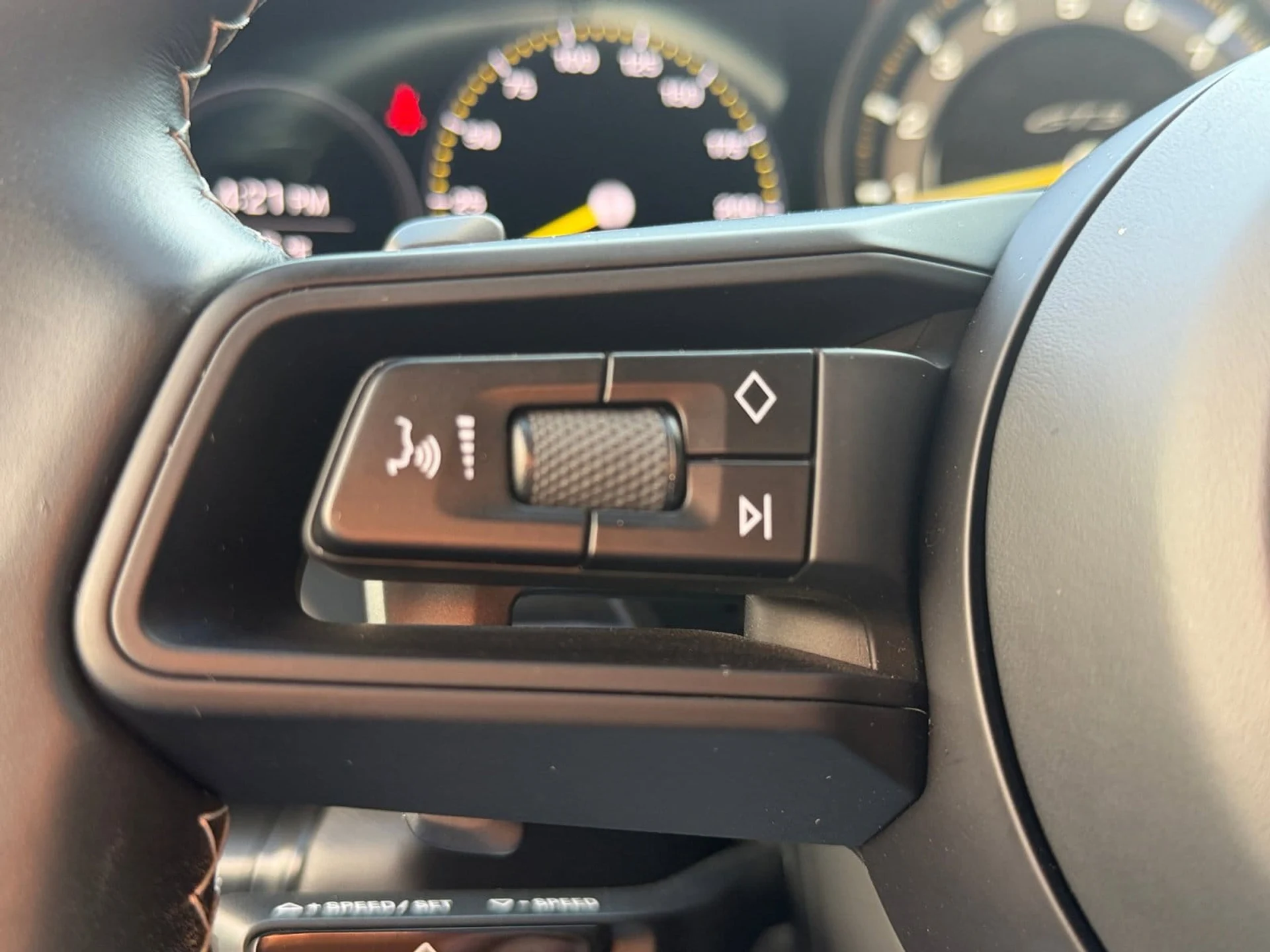 mph028_143226367_8972ebba2910f717d839510756c29a84x_7eacbb3d7d