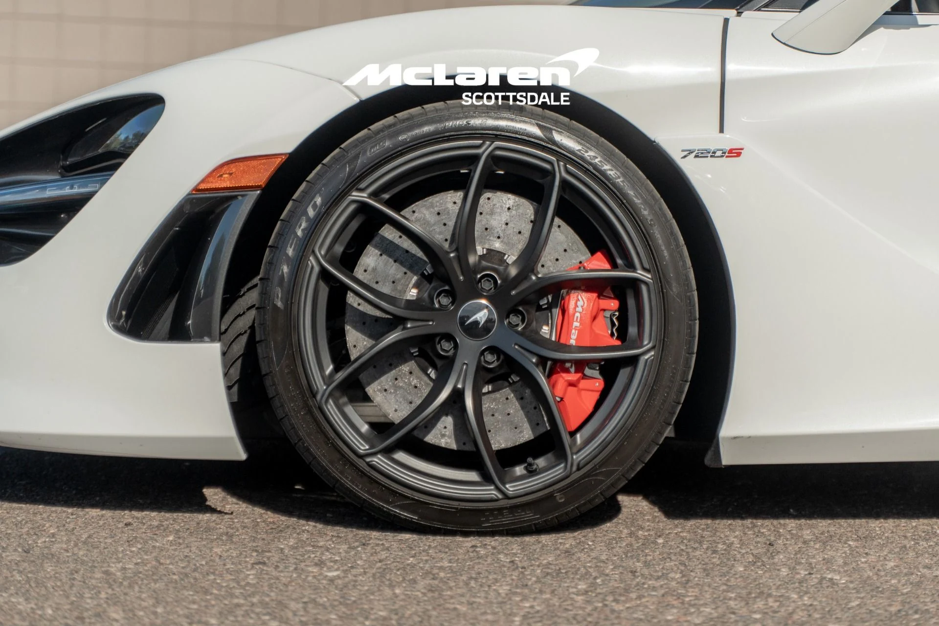 mph028_1432528735_Used_2022_MCLAREN_720_S_Performance_1775872538_9009d2c2cf