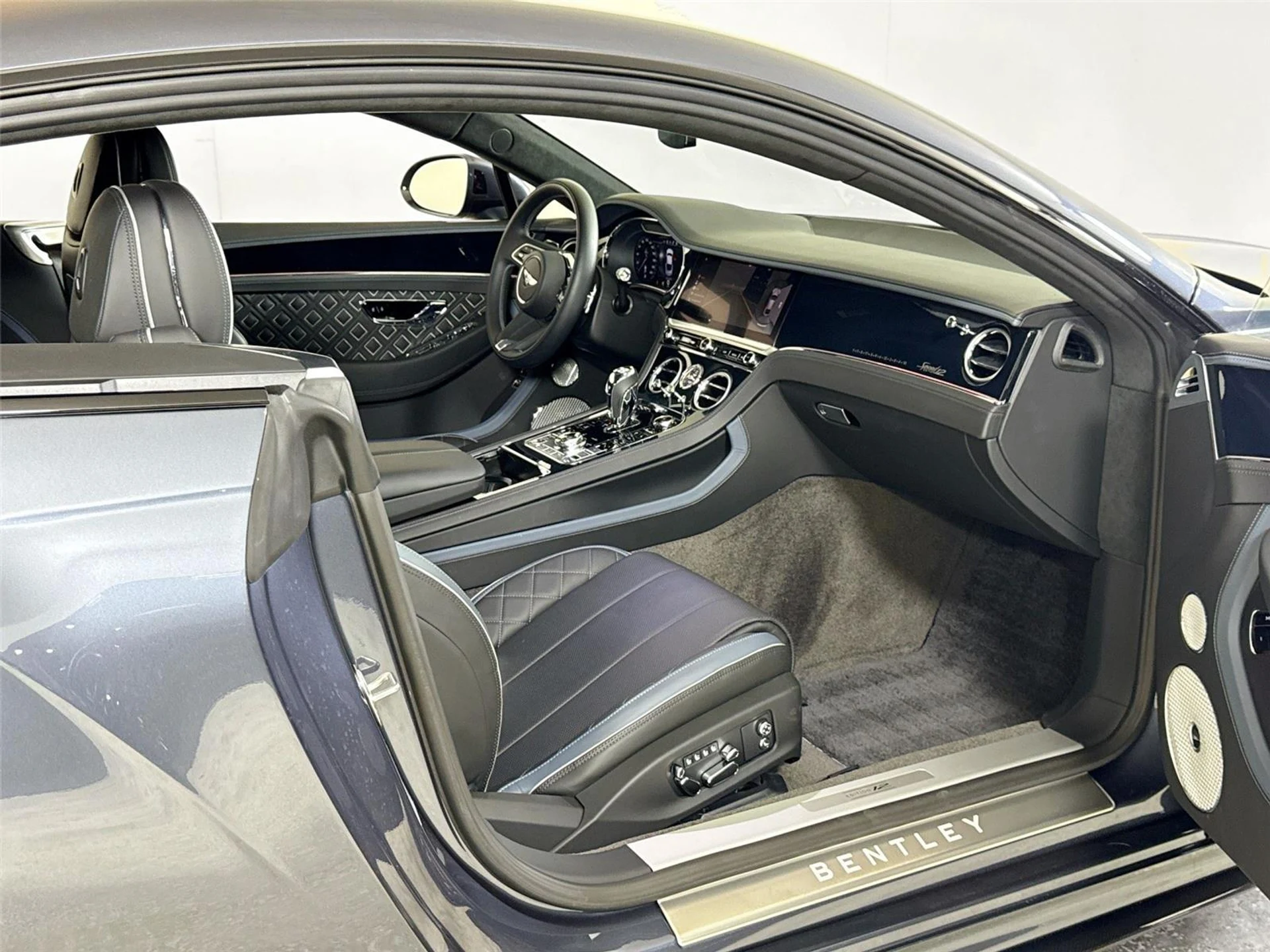 mph028_1438437387_77c07f520354cccb8511bd2dbc3dcabd_2d5976c685