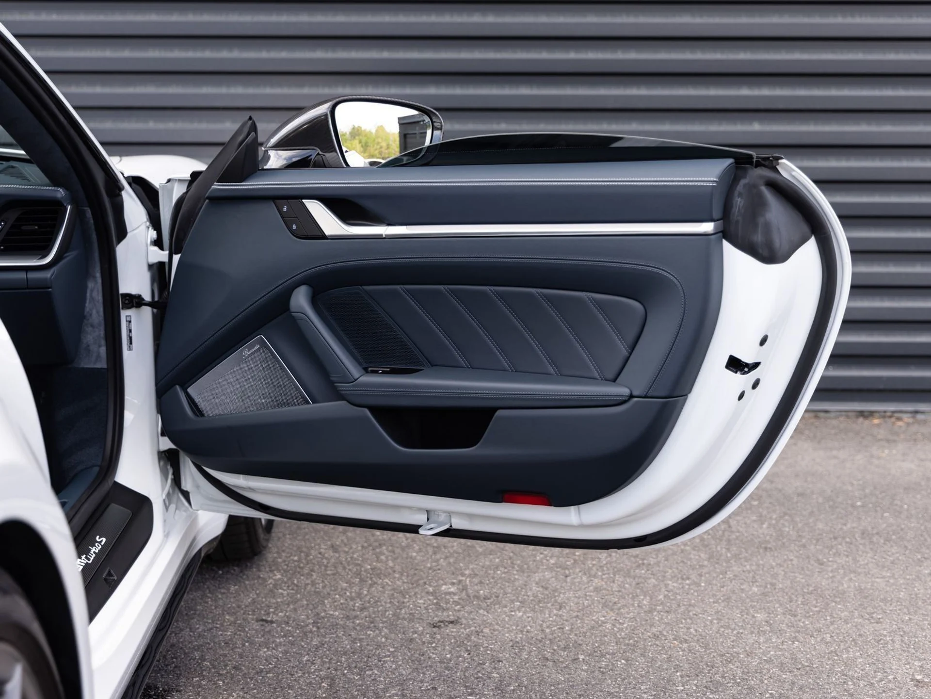 mph028_1442337066_29_8bfe41b4da