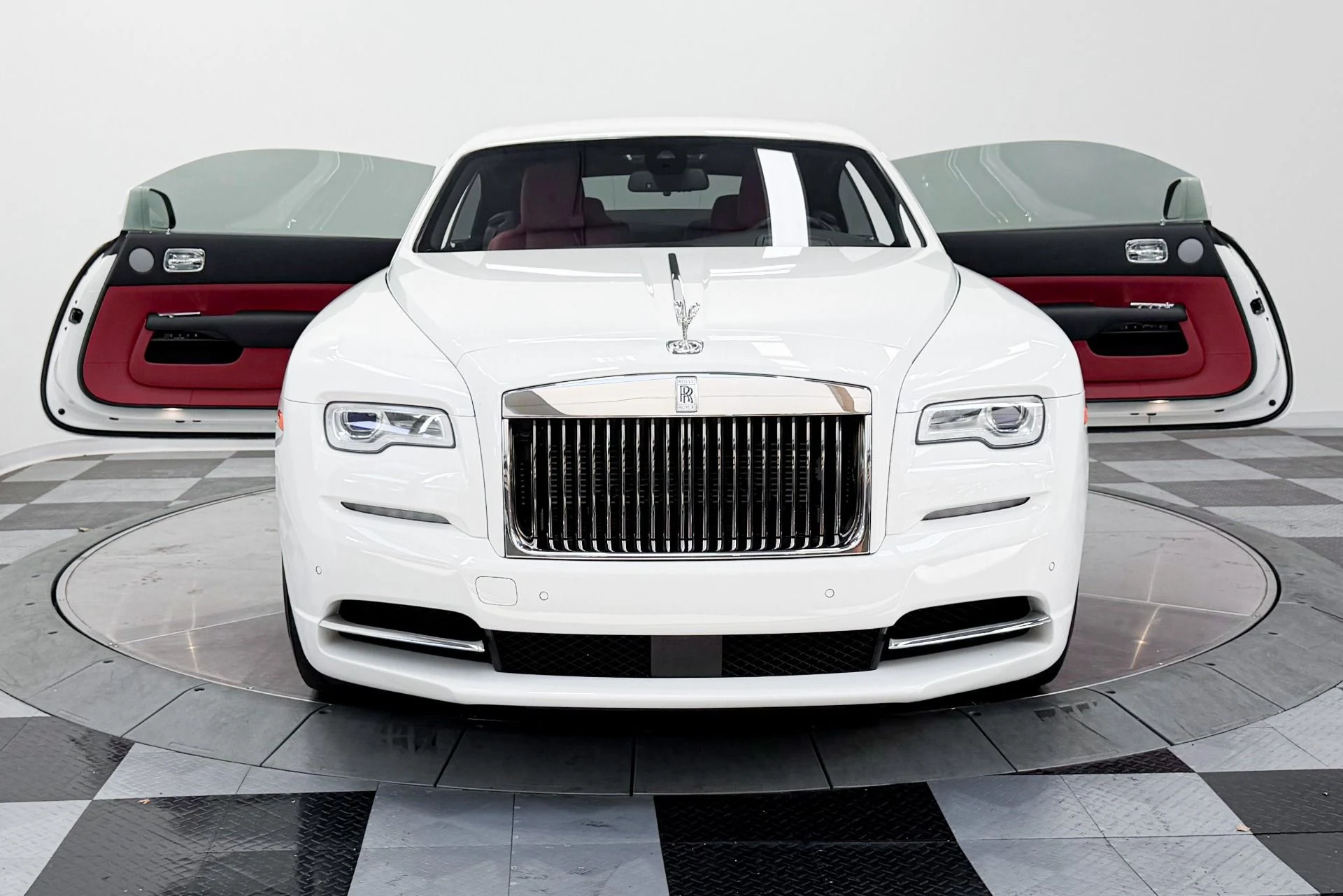 mph028_1442838776_Used_2019_Rolls_Royce_Wraith_Starlight_Headliner_Drivers_Assistance_3_1782320533_647fa0490c
