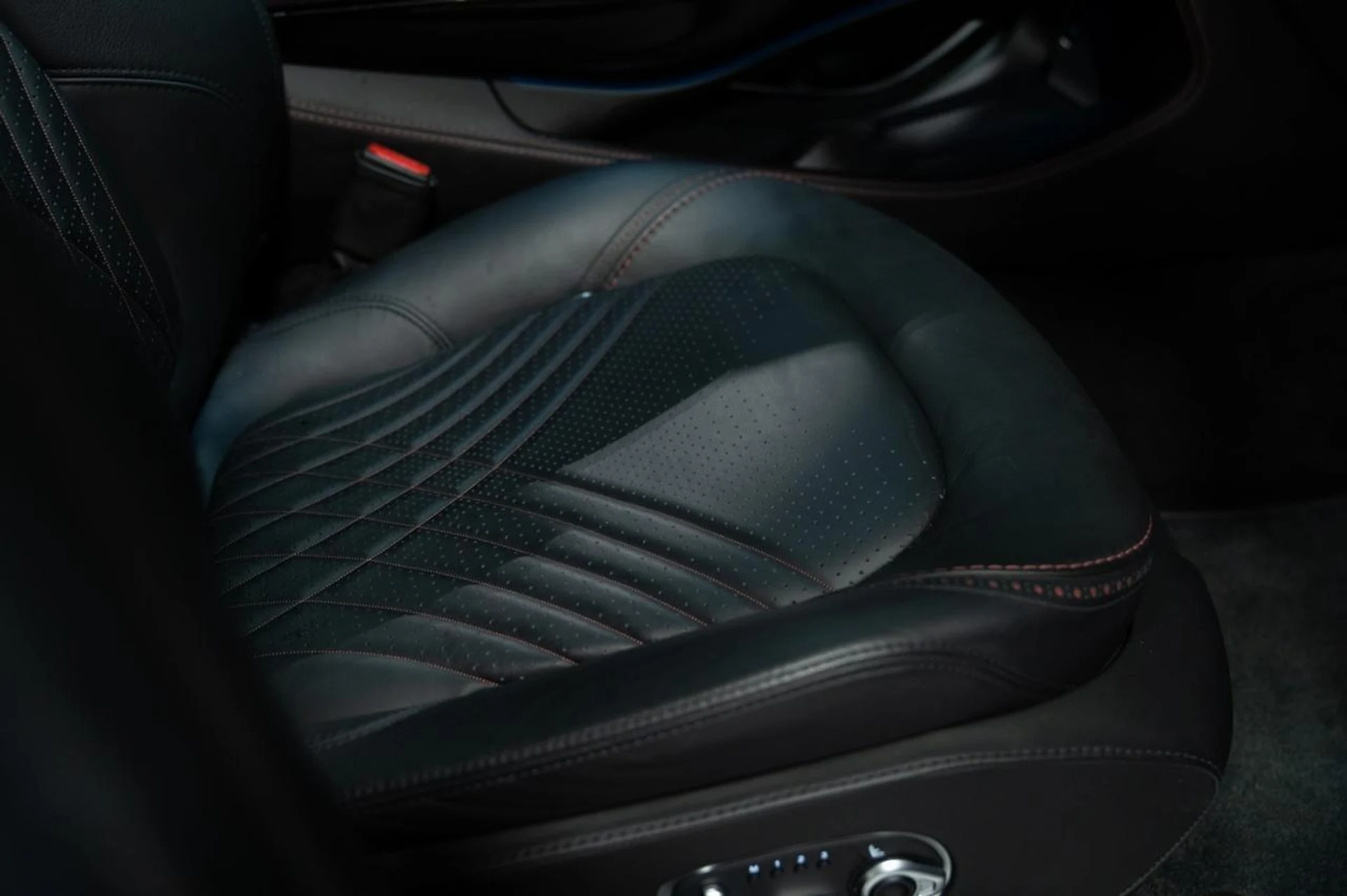 mph028_1447543822_920237ab2daaf288a351d076a33d4c87_d0f3956999