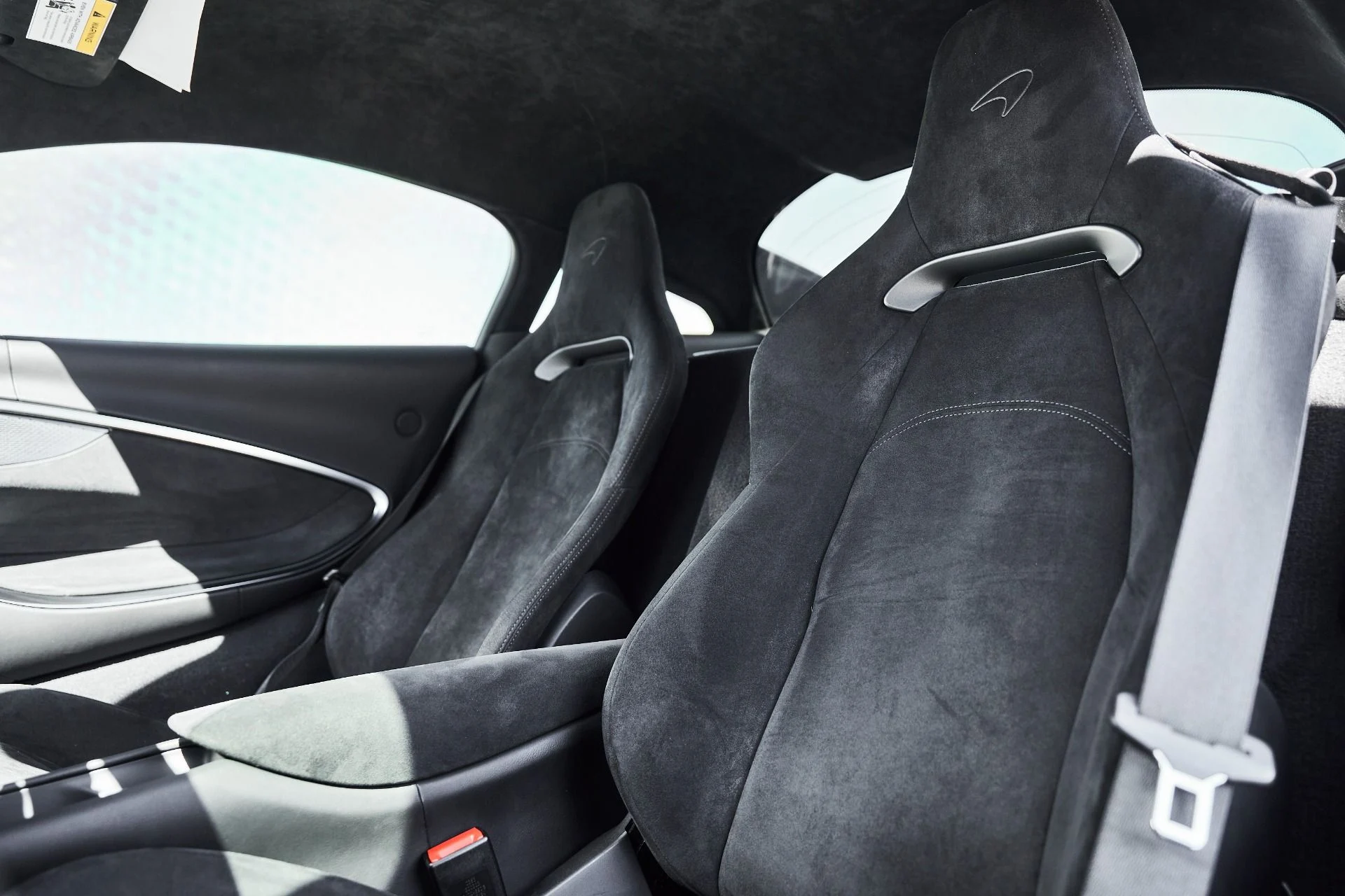 mph028_1458081773_Used_2024_Mc_Laren_Artura_1774742218_d7690b67a2