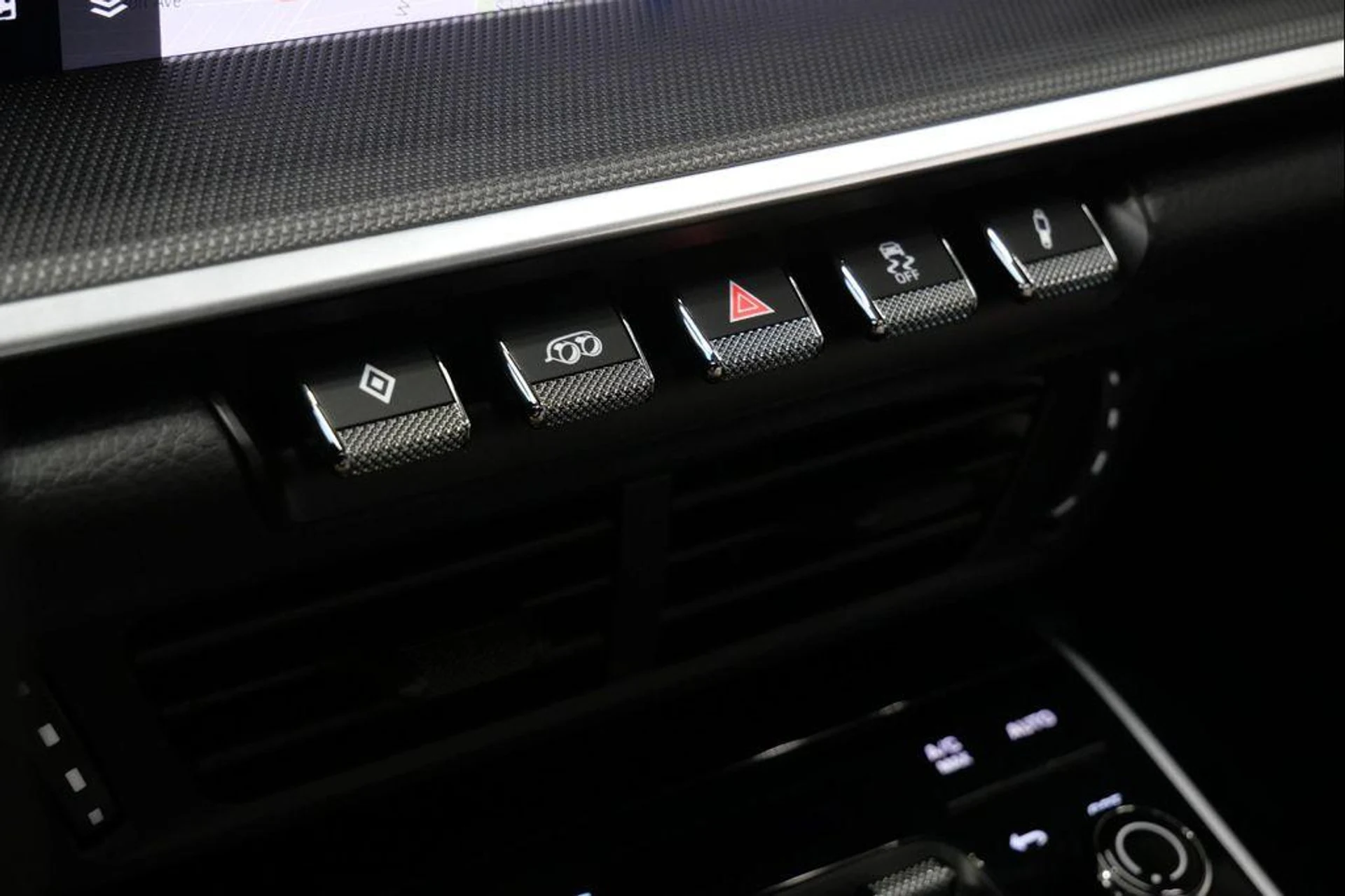 mph028_1466079676_bsh_K9ex_Jx_Itm5_Wkq74w_Iq_UT_2_s_11402e7ad2