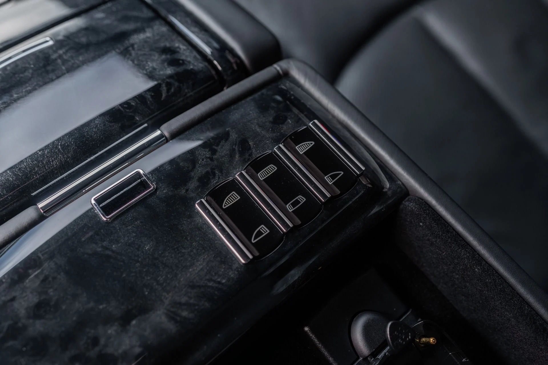 mph028_1470142385_11544_p29_l_fad39c0abc