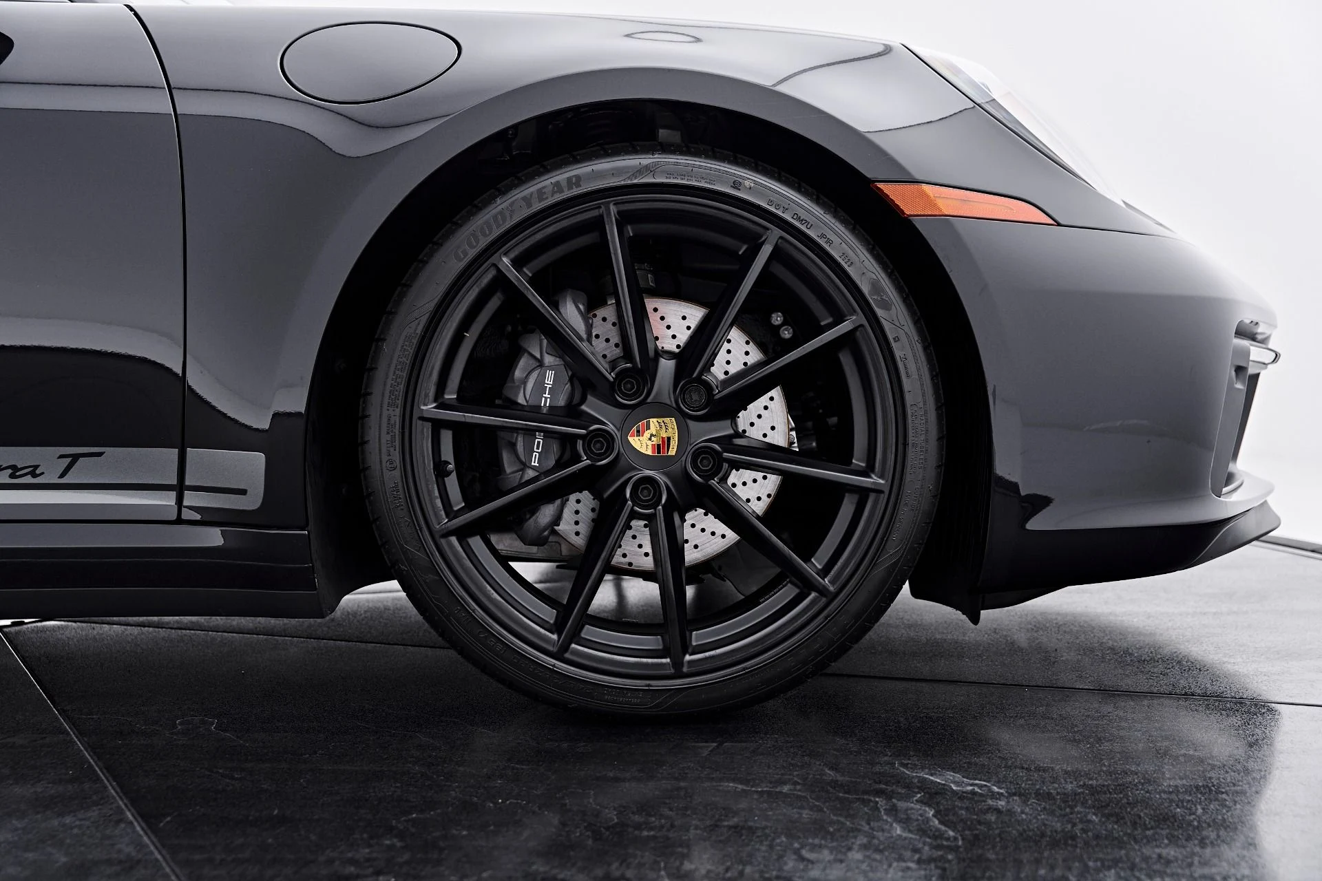 mph028_1470749967_Used_2024_Porsche_911_Carrera_T_1790639758_042f10af73