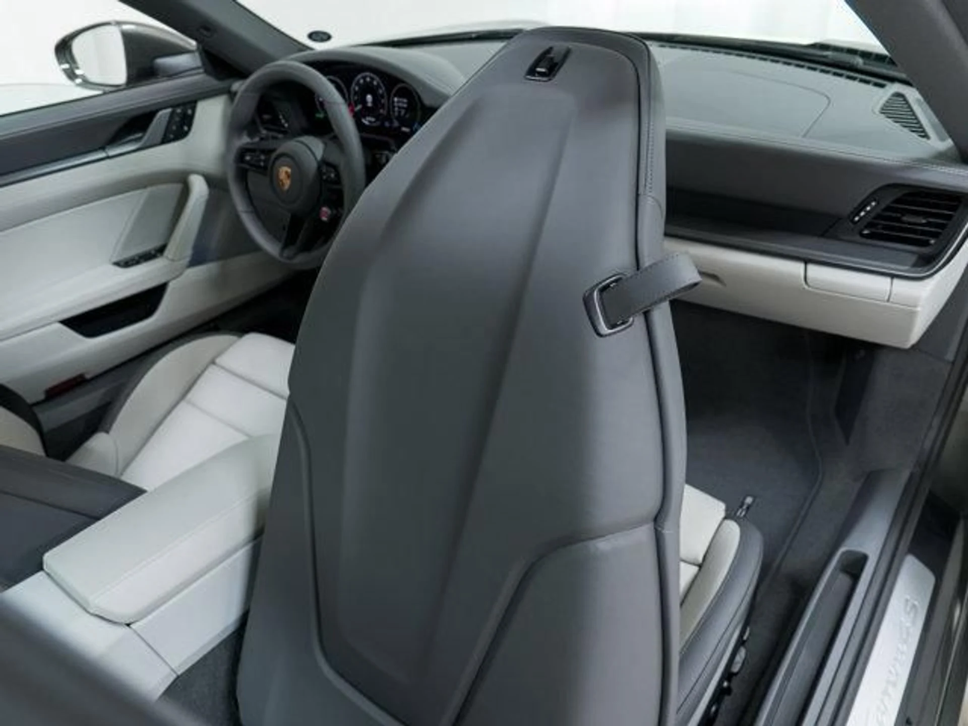 mph028_1471936914_6uo4d_Cir_Z7_ENVP_0_Qnq2e_E70_Ssf4_76ecca7f99