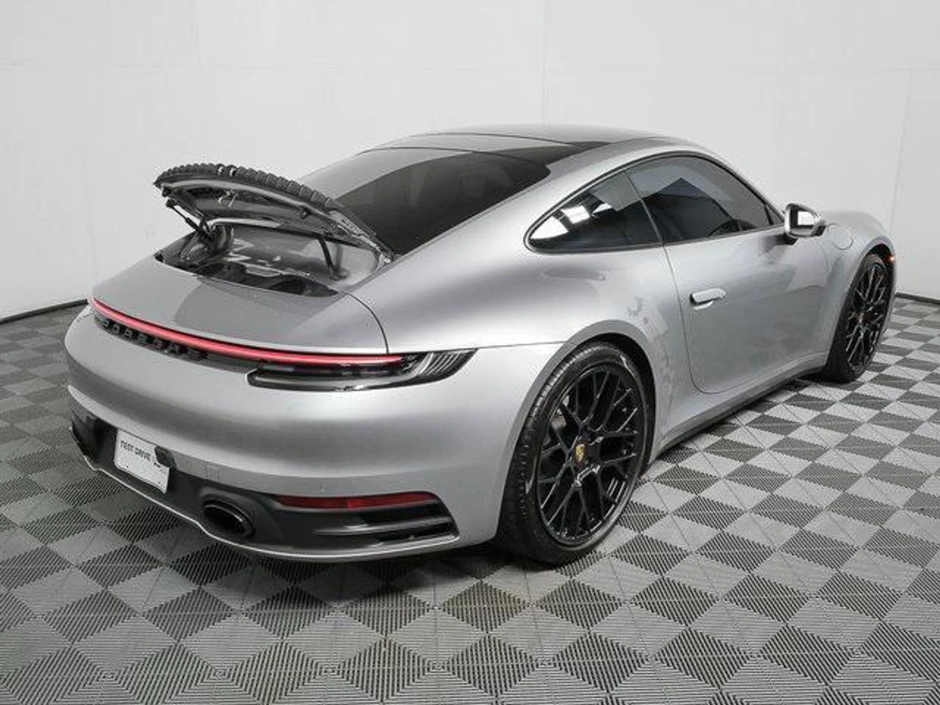 mph028_147400387_Lmjmm_G8i_FAT_Hv_T1_HSVQC_Gn_J8_c4_674f50b475