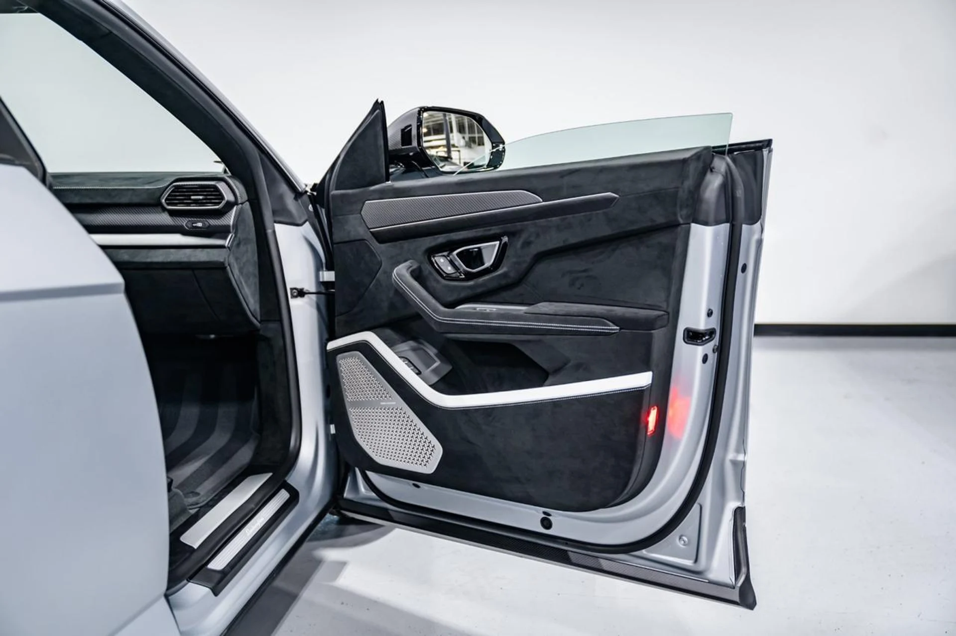 mph028_147480351_35ee73d6cee1ef63a315a1787b194b83_40ec5bc362