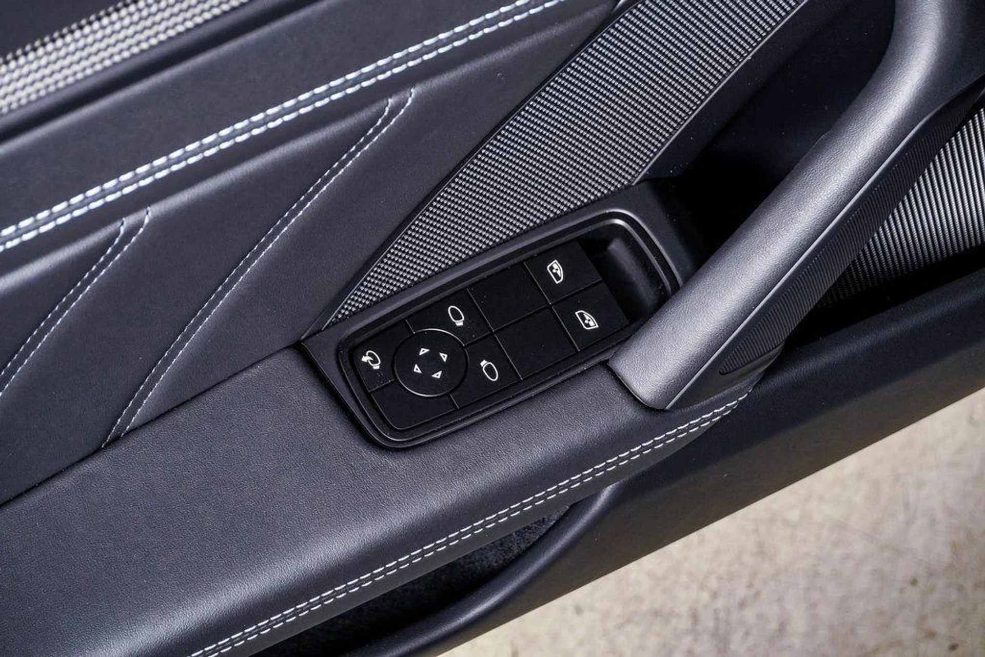 mph028_1475679293_f_B3_Pr_Nrnl5q_Qeb_RT_Vx_N2k_Dd362_E_f33c193d2a