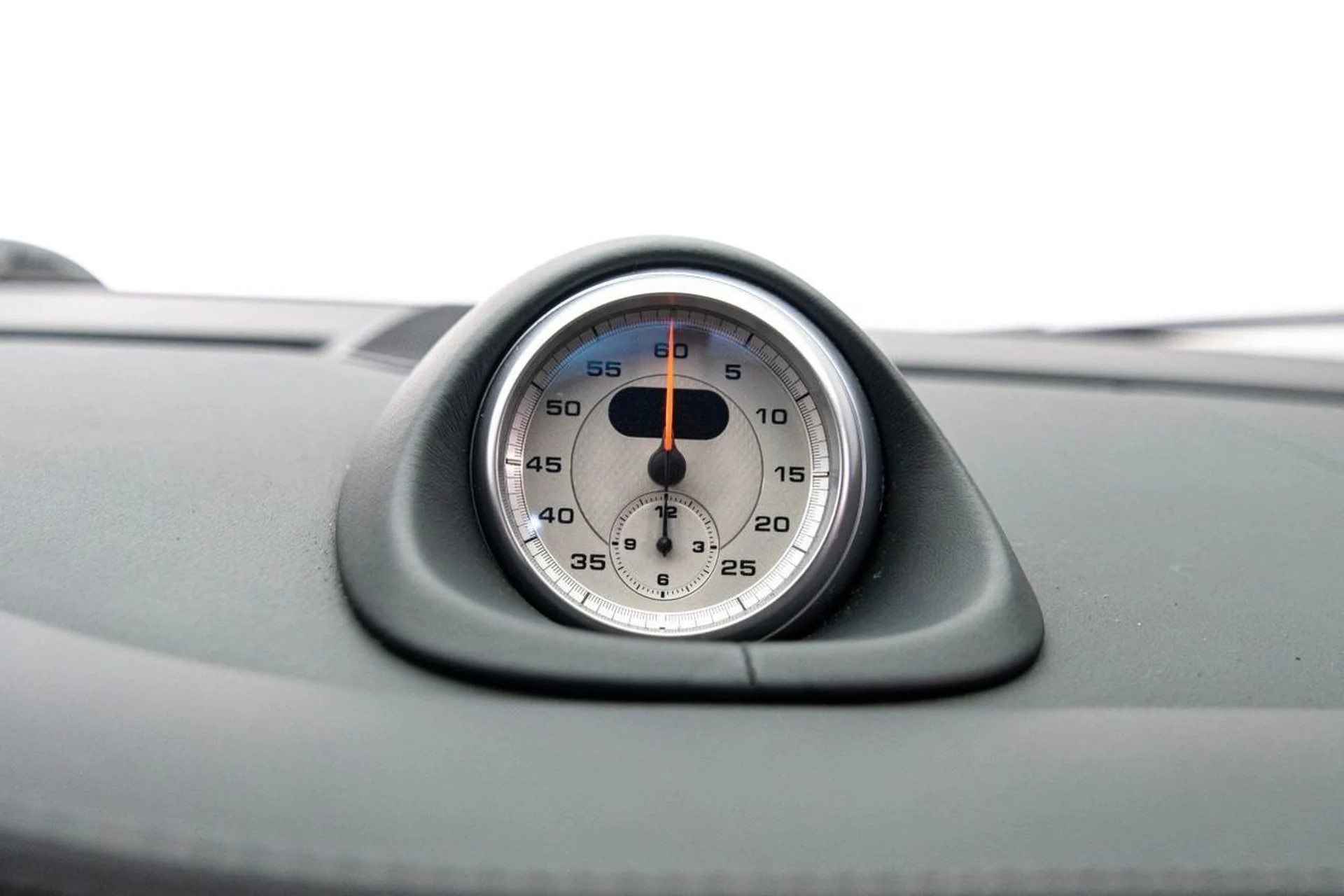 mph028_1478895454_641bd91da288acbf5772335907ea8677_ec2a215c63