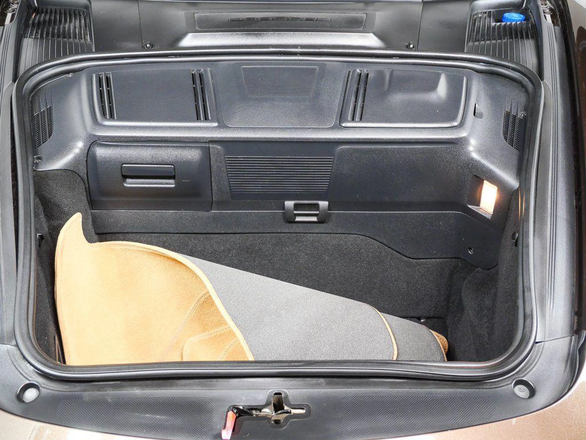 mph028_148871270_ar_SX_Zt_Ga7_XC_1c_Bmke_I_Neh_A_Lk78_891ef64da7