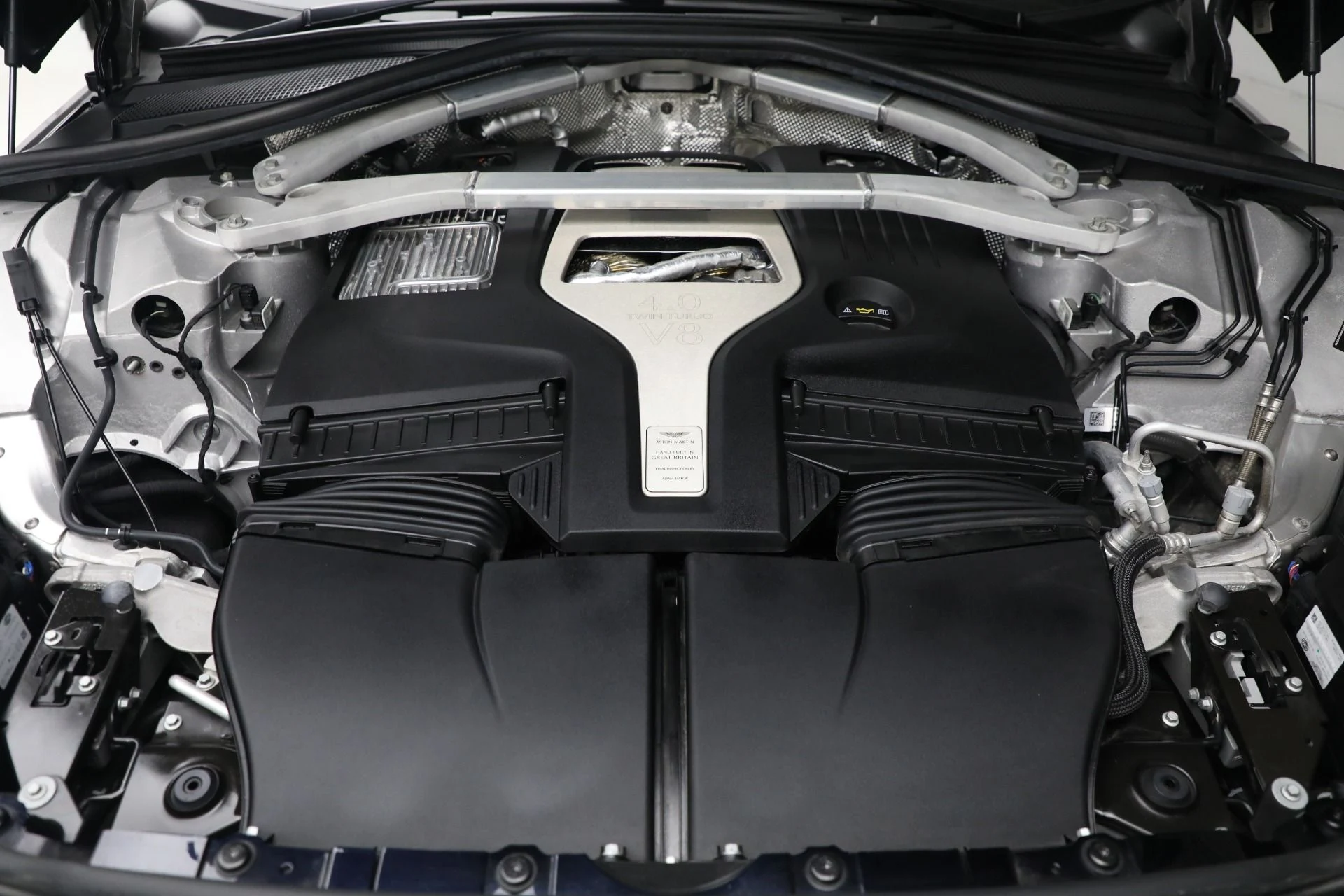 mph028_1489938998_Used_2023_Aston_Martin_DBX_707_2b176a14ca