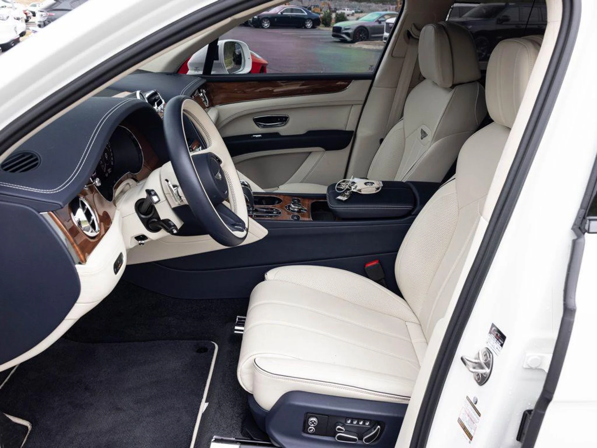 mph028_1499029683_505919897_69c7d817966ffa5d8dbef1bf_0aa906bee2