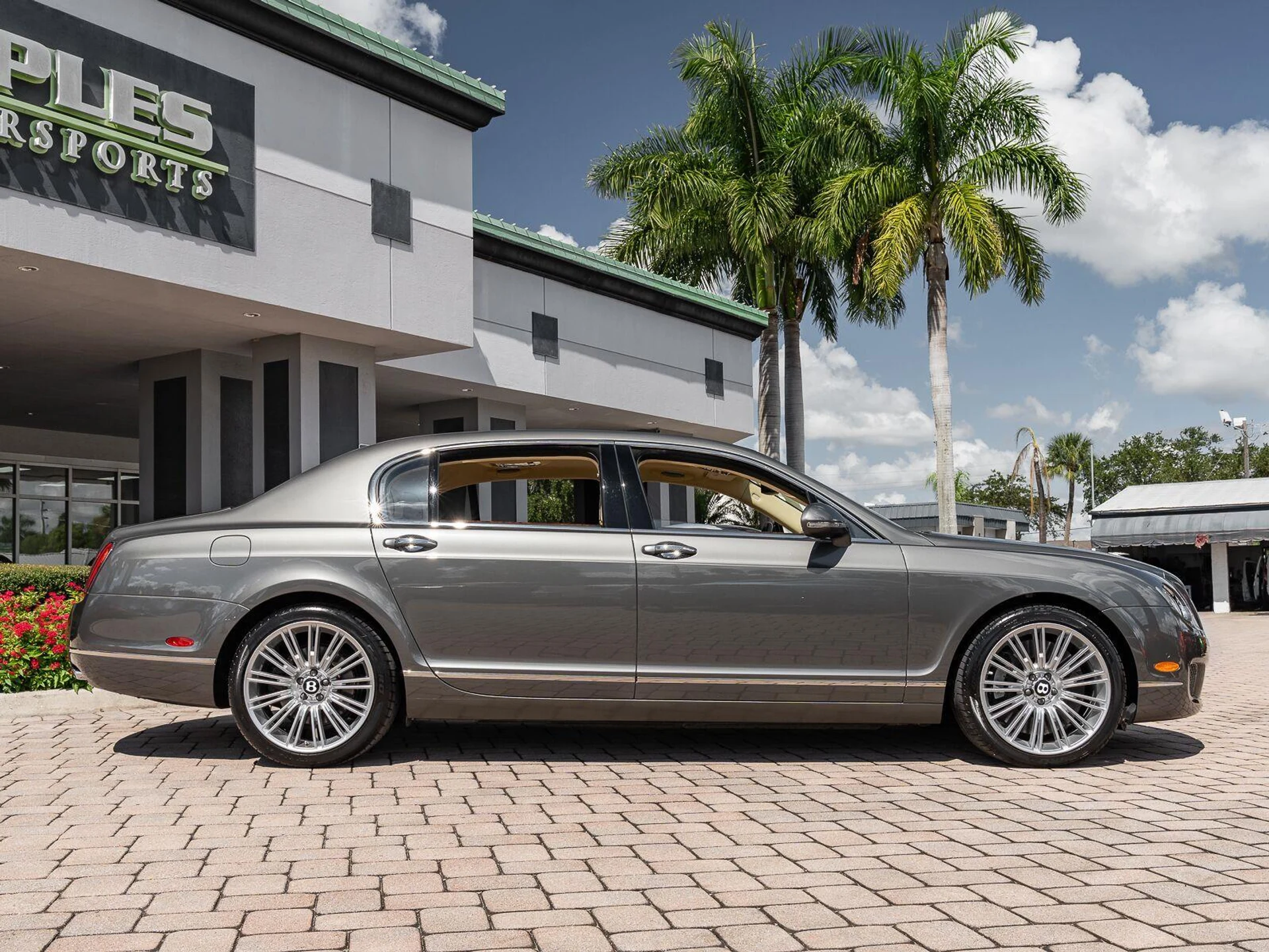mph028_1501093474_Used_2011_Bentley_Continental_Flying_Spur_Speed_1792185143_e5639680ef