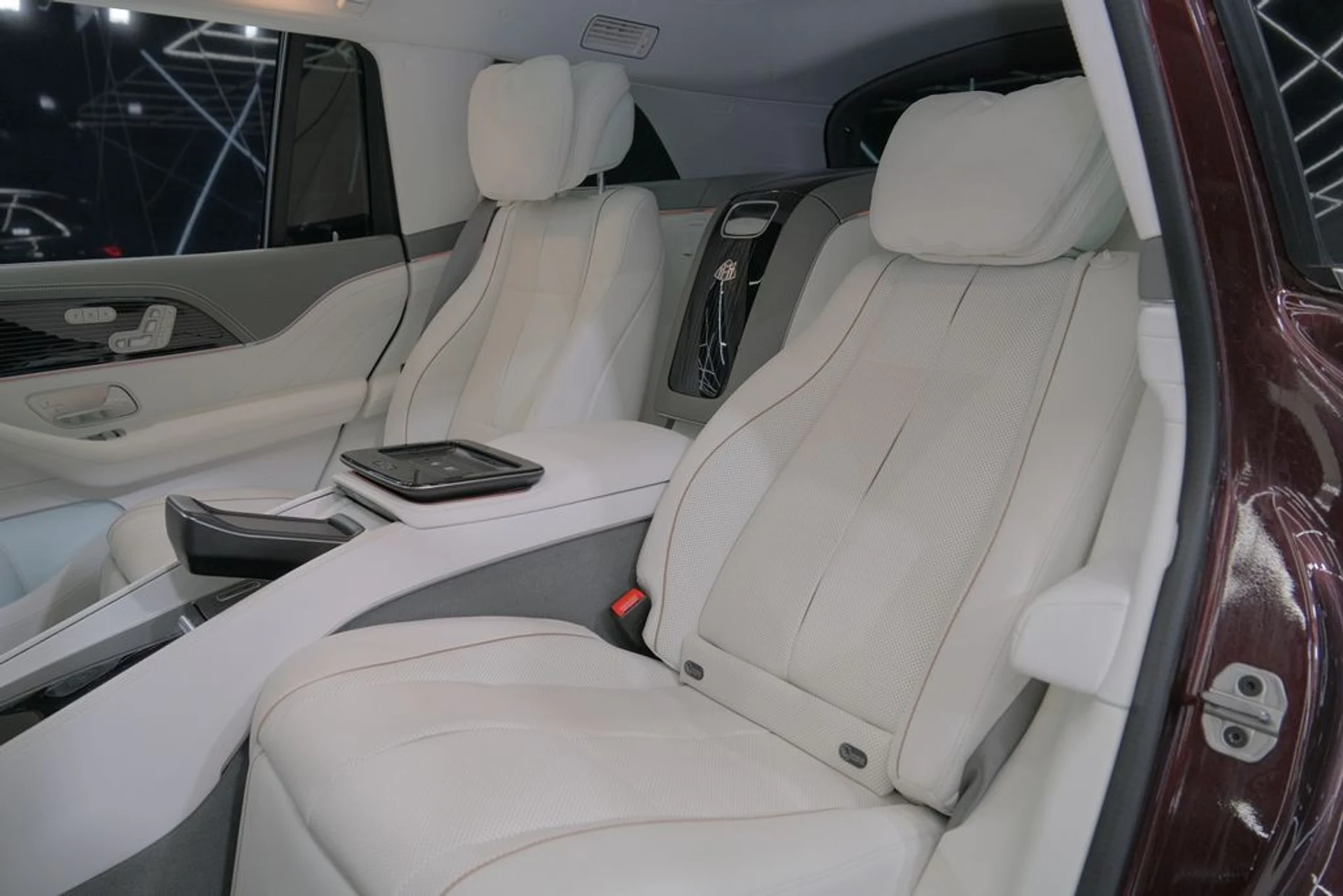 mph028_1503876781_06a55342b44a182527deabec47984418_352ed3b5ec