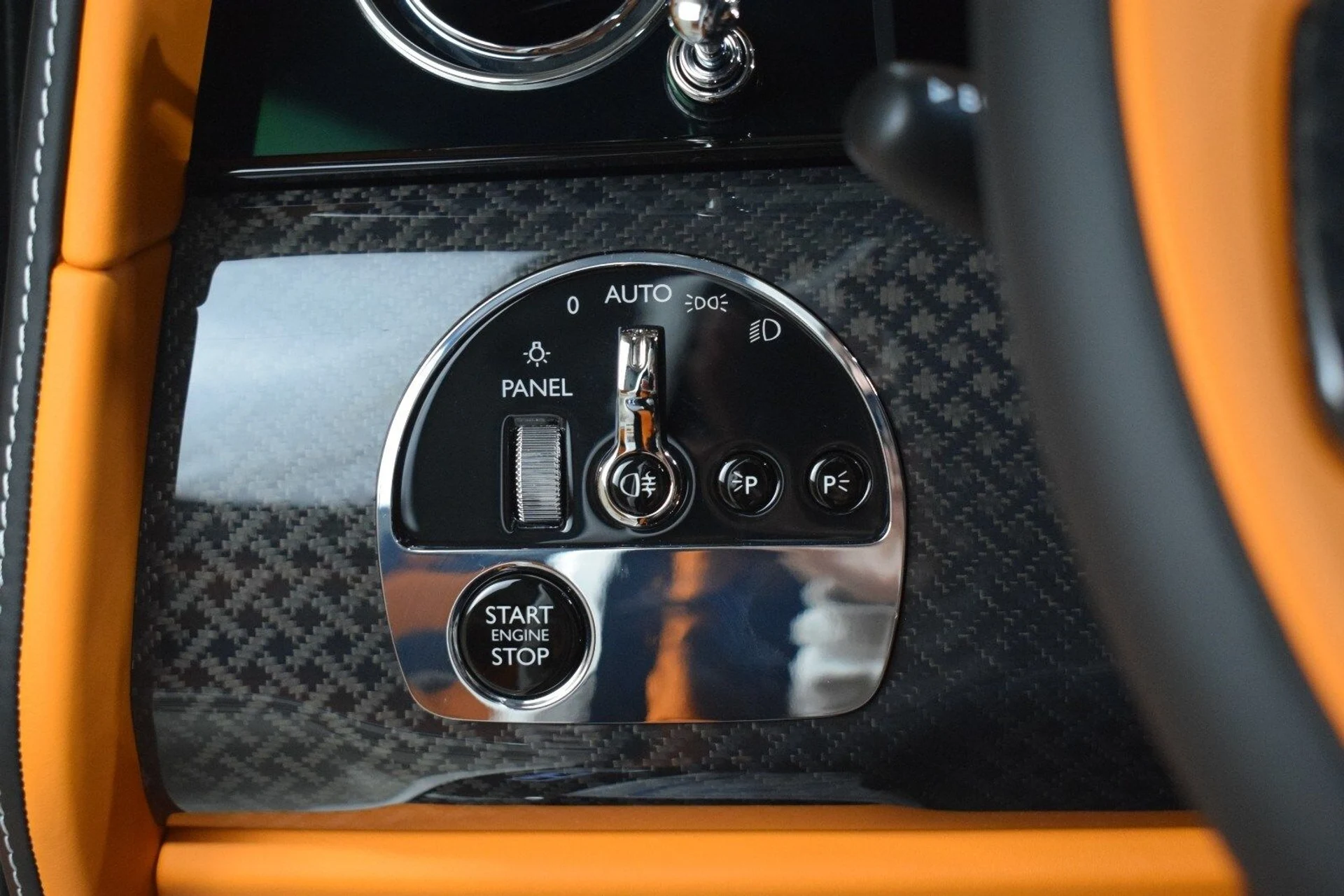 mph028_1504950670_52539f5b5f4b49a69eddaa4bb0cbfd43x_62dcce1deb