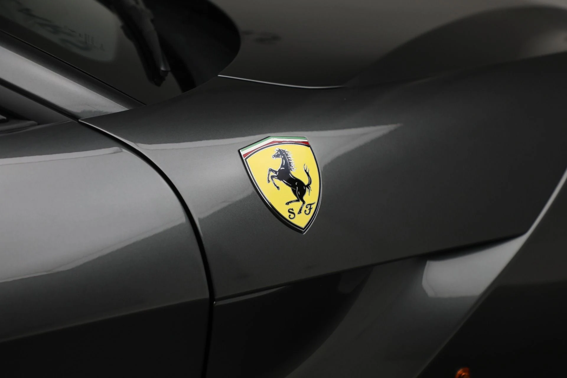mph028_1506485843_Used_2014_Ferrari_F12berlinetta_313598b333