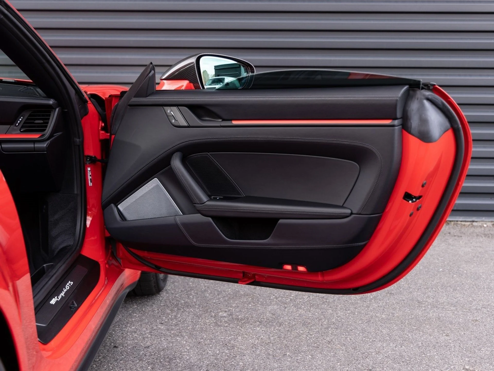 mph028_1508141563_29_3e648c08fb