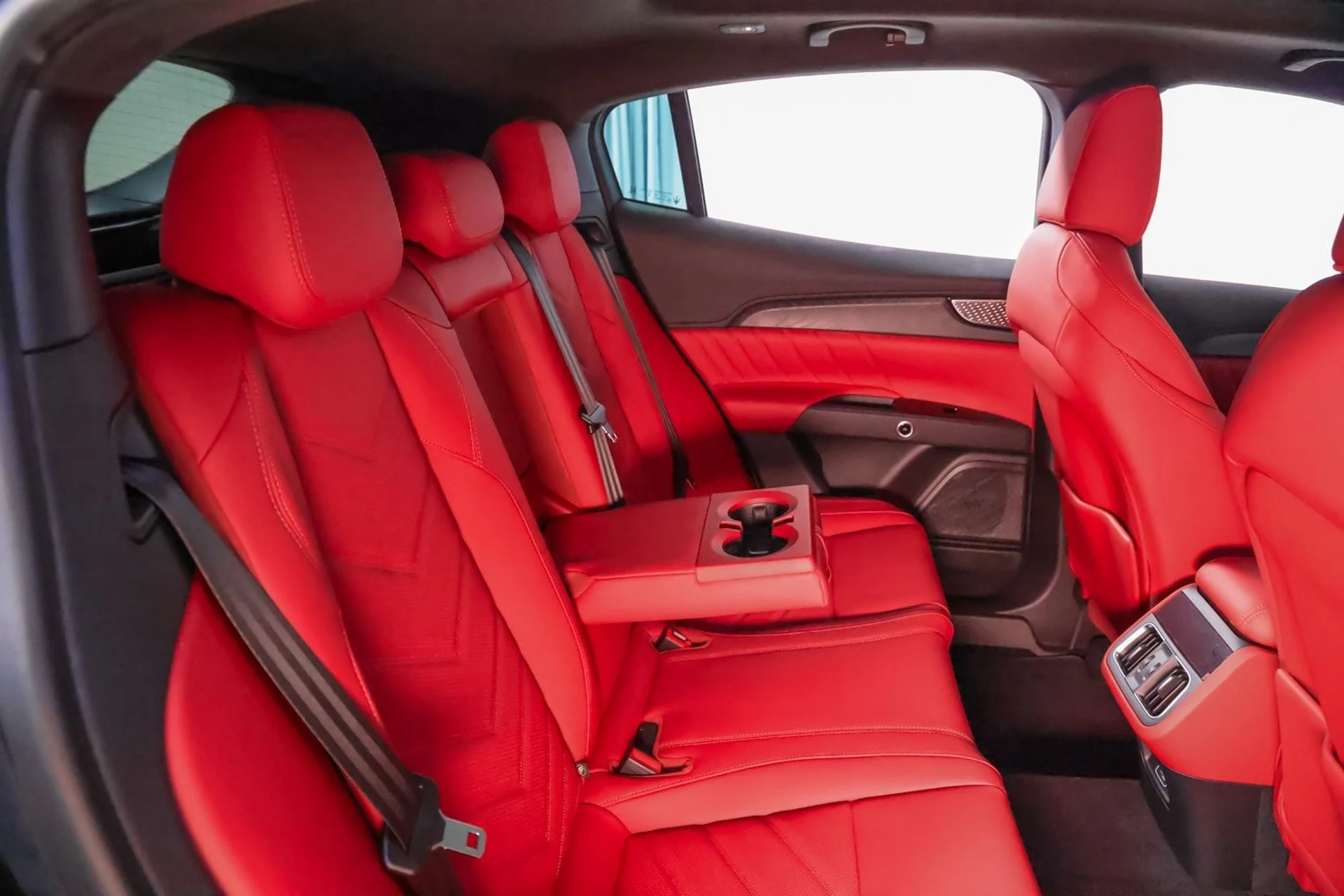 mph028_1509738442_c18e3b61e0884126b7c93cc3537b3b49_0dd65bb8aa