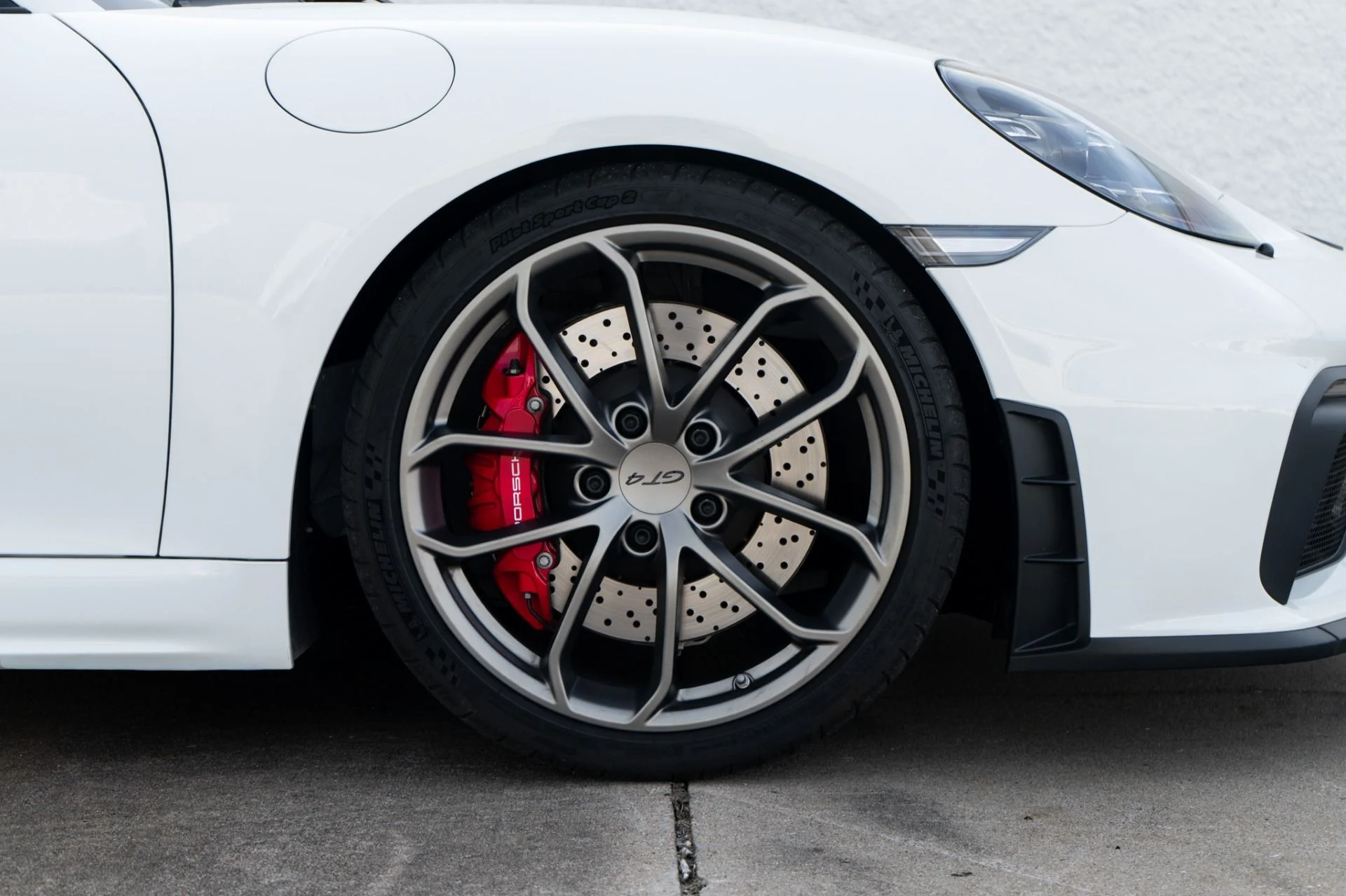 mph028_1519463539_Used_2022_Porsche_718_Cayman_GT_4_1773698341_5139dd9ccb