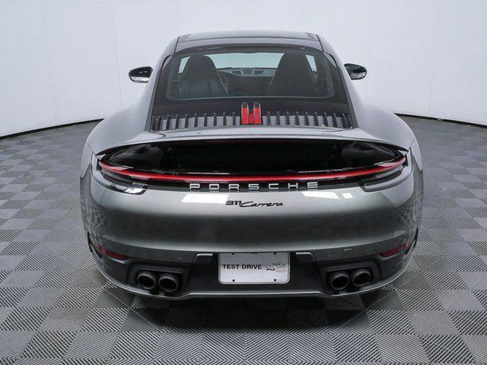 mph028_1522026361_2l_E72mp5u2_Akqh50_IH_Po_I_Lt_Ctk8_161629a221